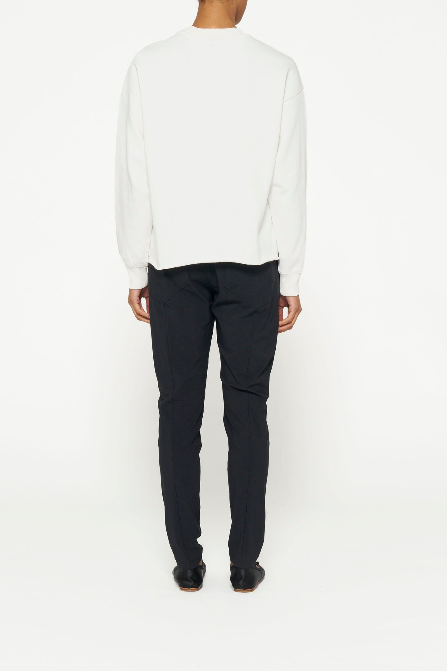 THE SWEATER LOGO ECRU 2