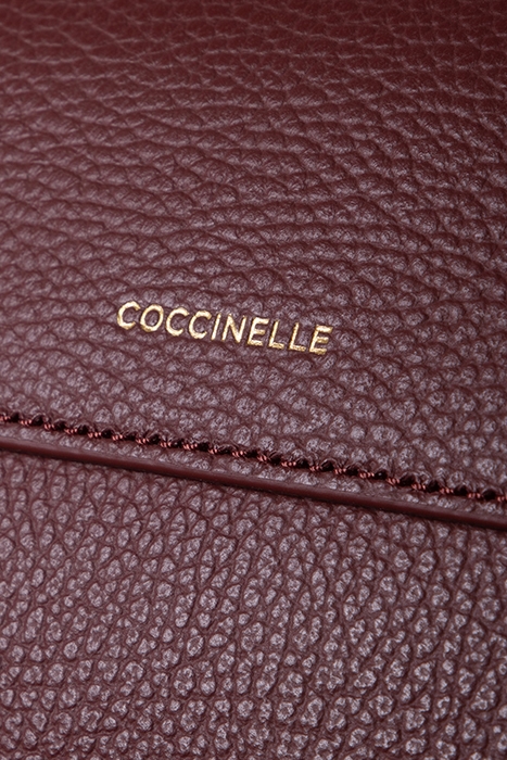 CROSS BODY BAG IN GRAINED LEATHER 6