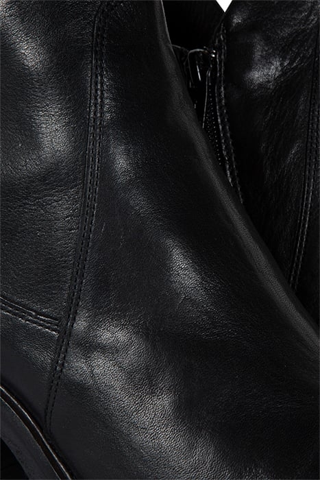 KAILEE CREEK BLACK 4