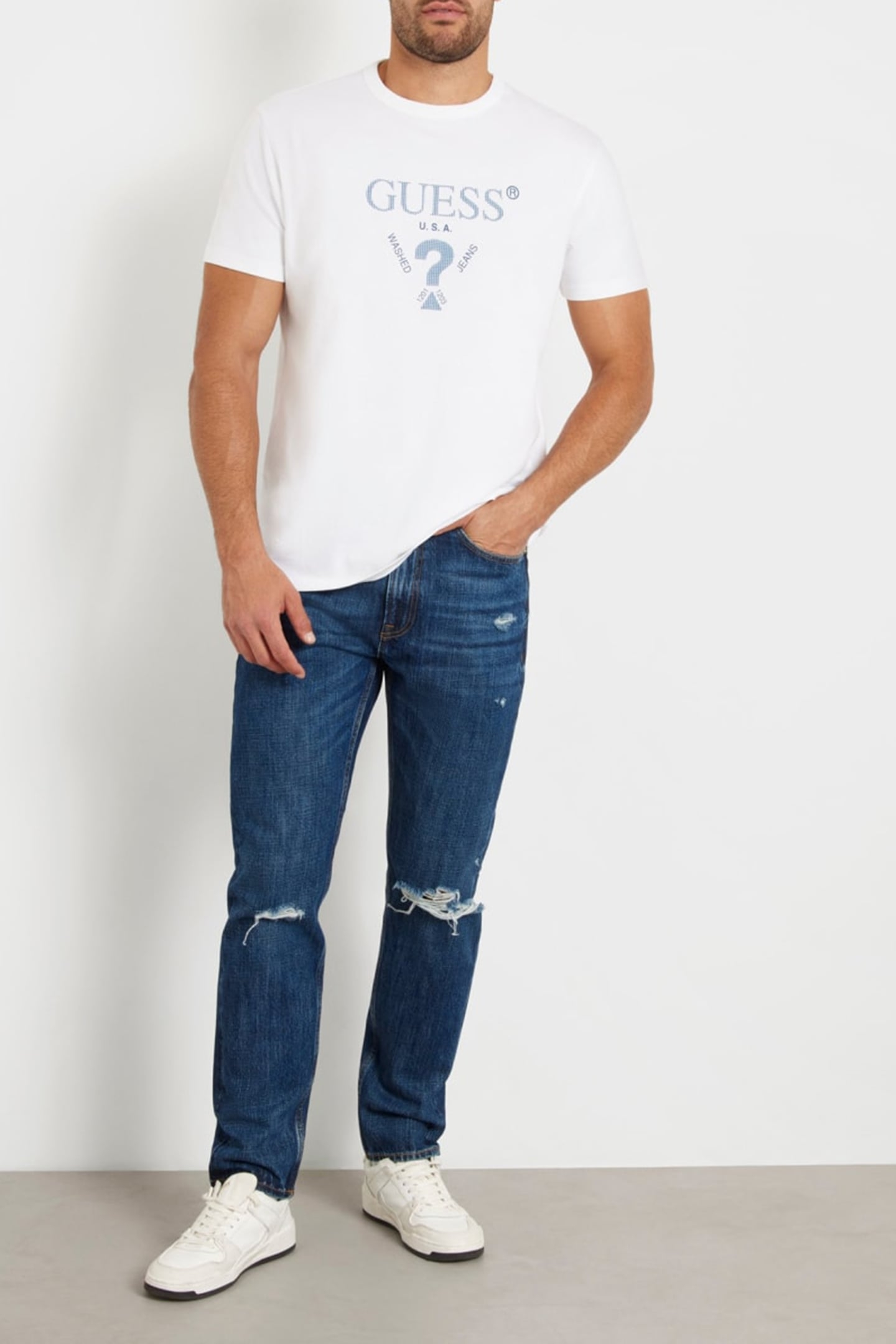 GUESS ECO SS CN TREATED TRIANG PURE WHITE 3