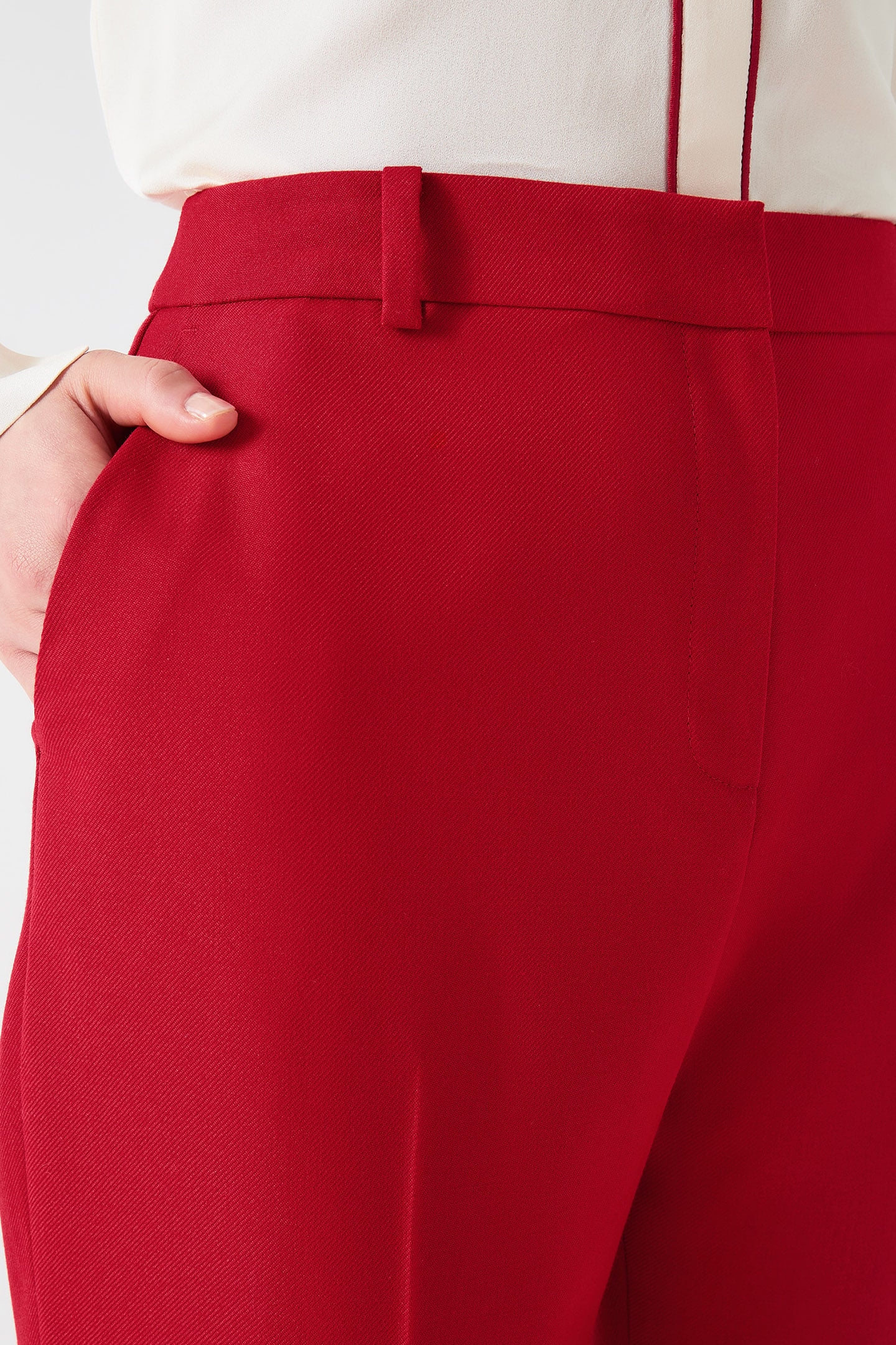 TR MYA TAILORED TR MERLOT 3