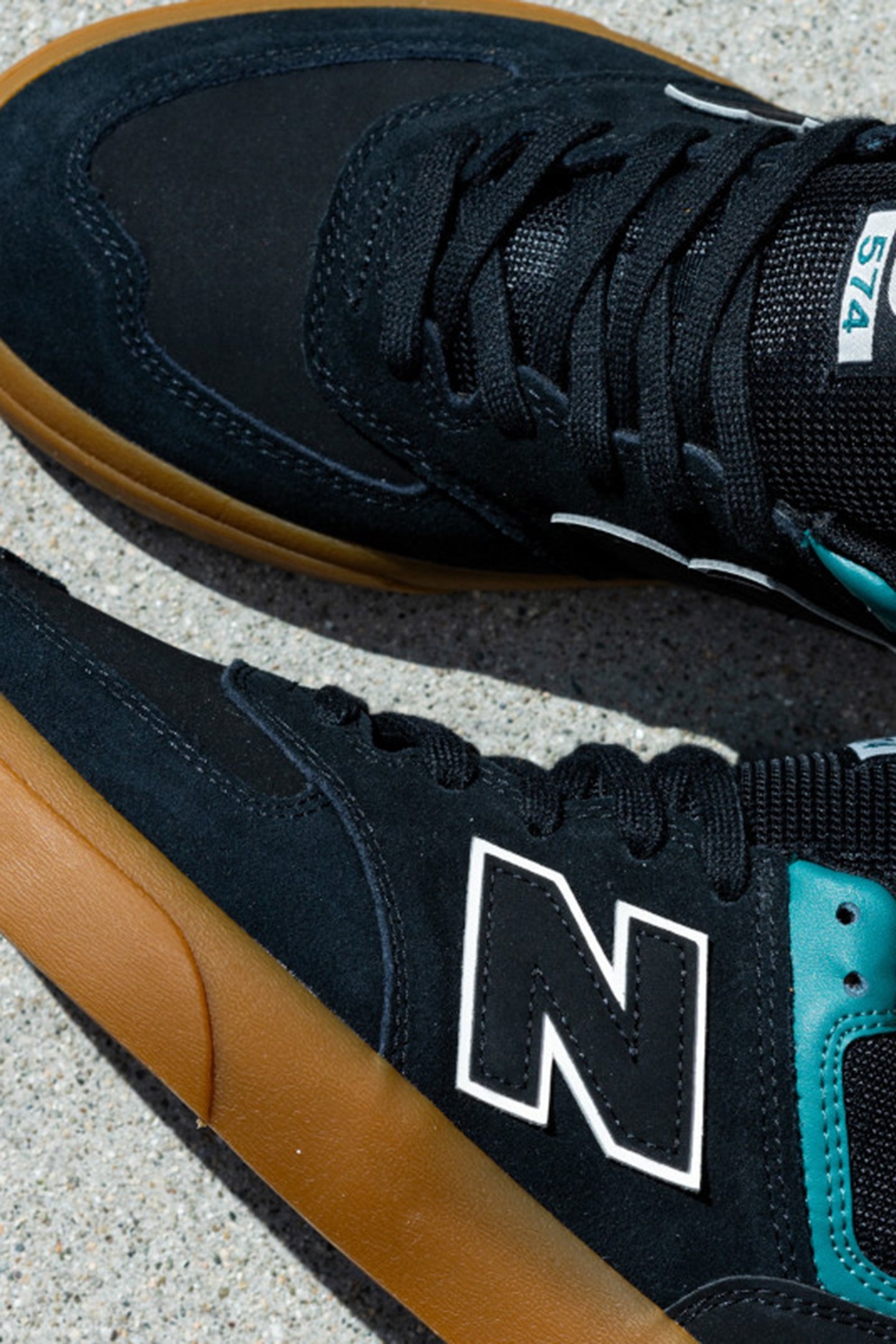 NB NUMERIC 574 BLACK 8