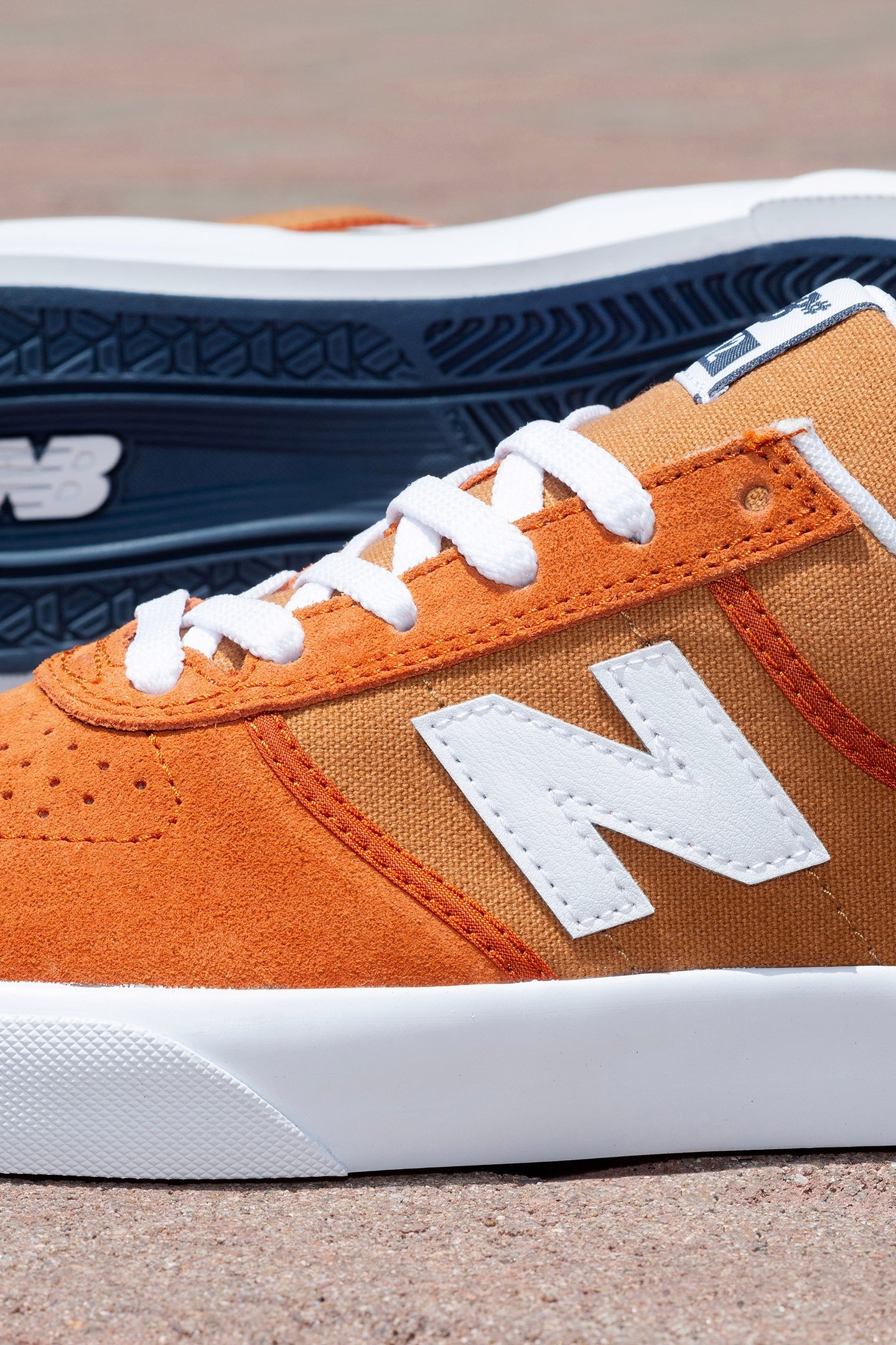 NB NUMERIC 272 RUST 8