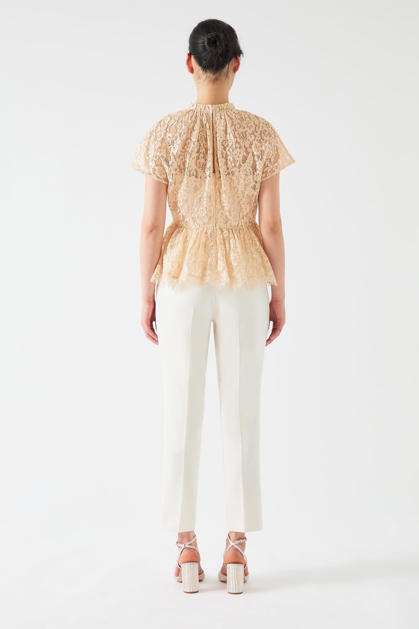 TW CECILY LACE TOP CHAMPAGNE 3