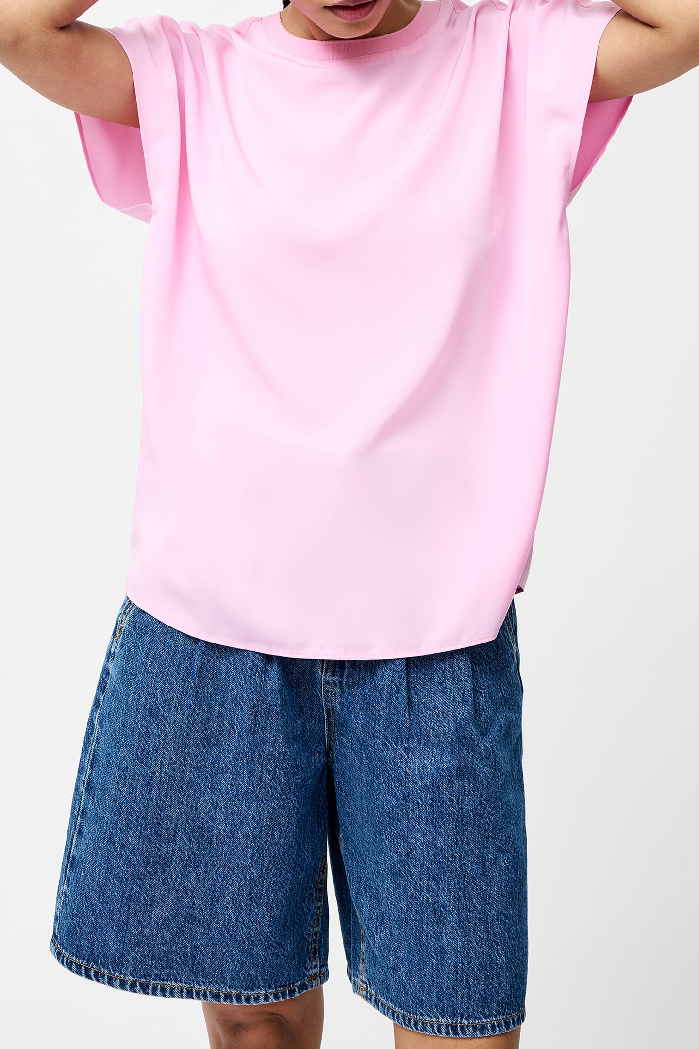 CAPRIANA CREPE CREW NK TOP BUBBLEGUM PINK 3