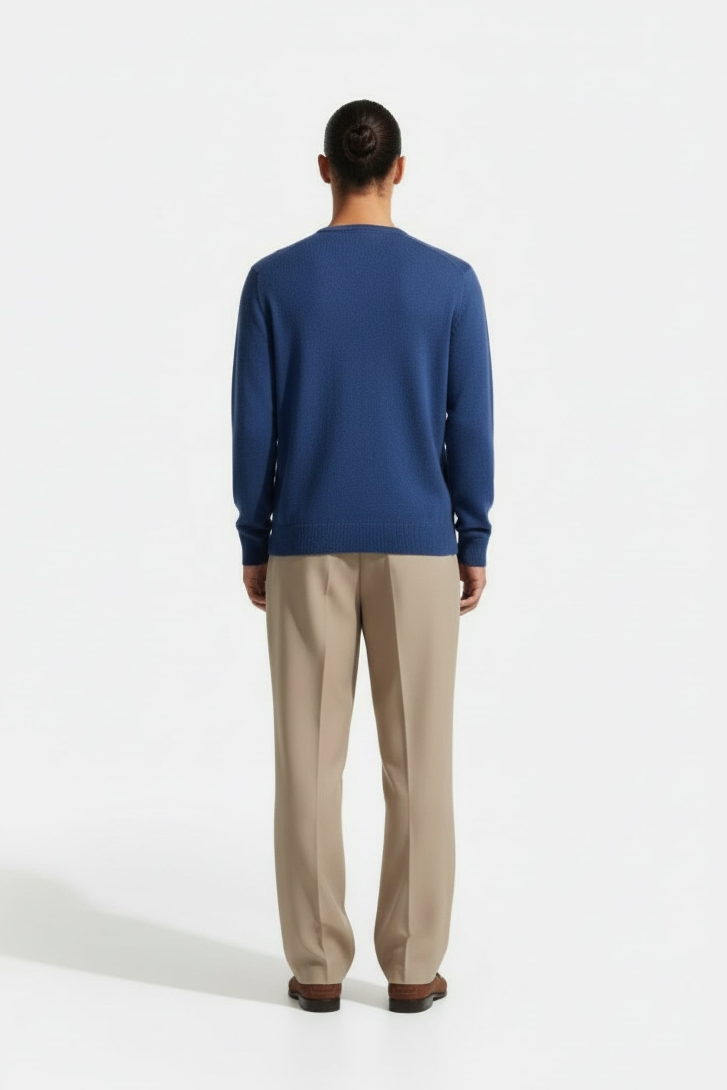 V-NECK SWEATER ROYAL BLUE 2