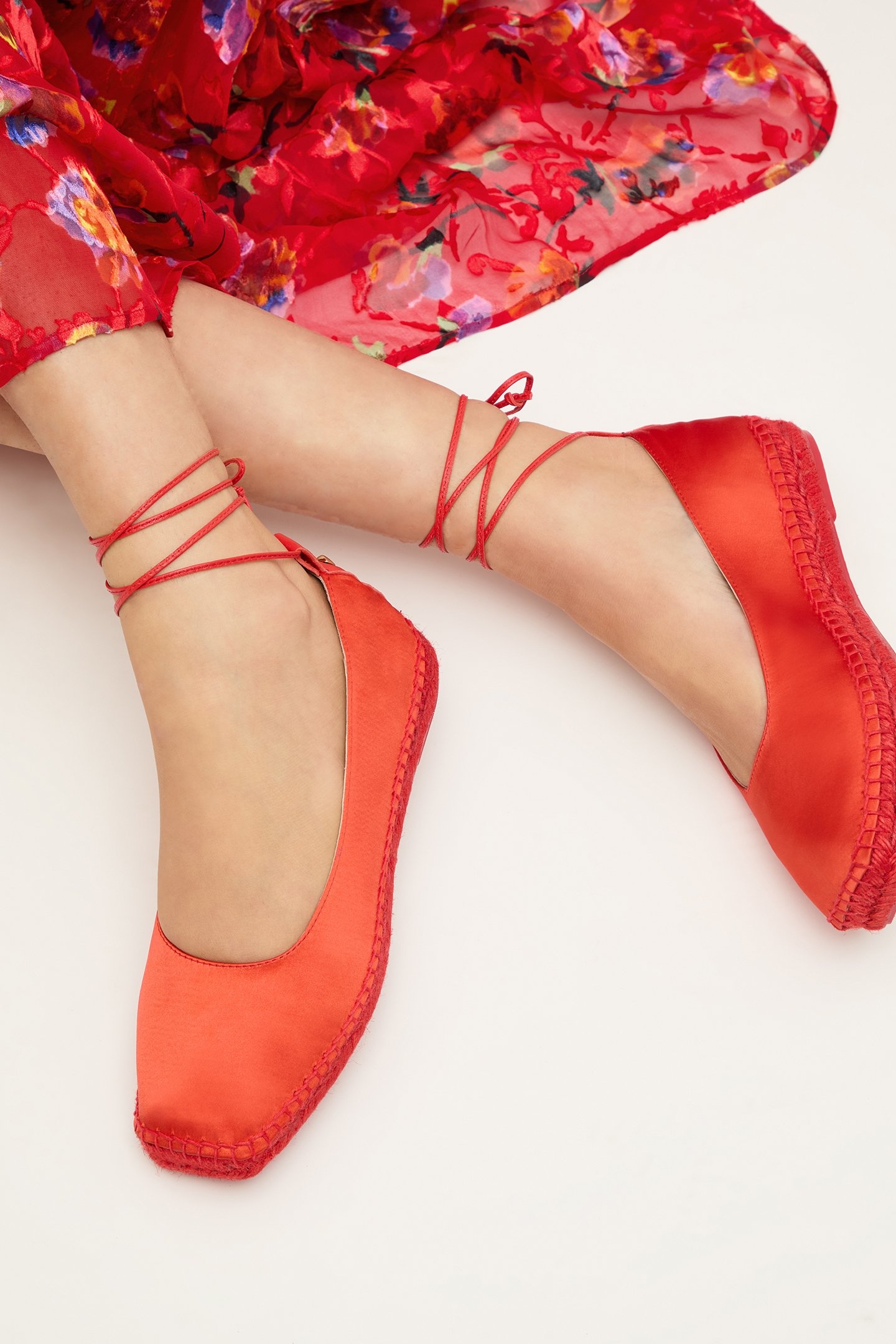 FL MIA ANKLE TIE ESPADRIL RED 2