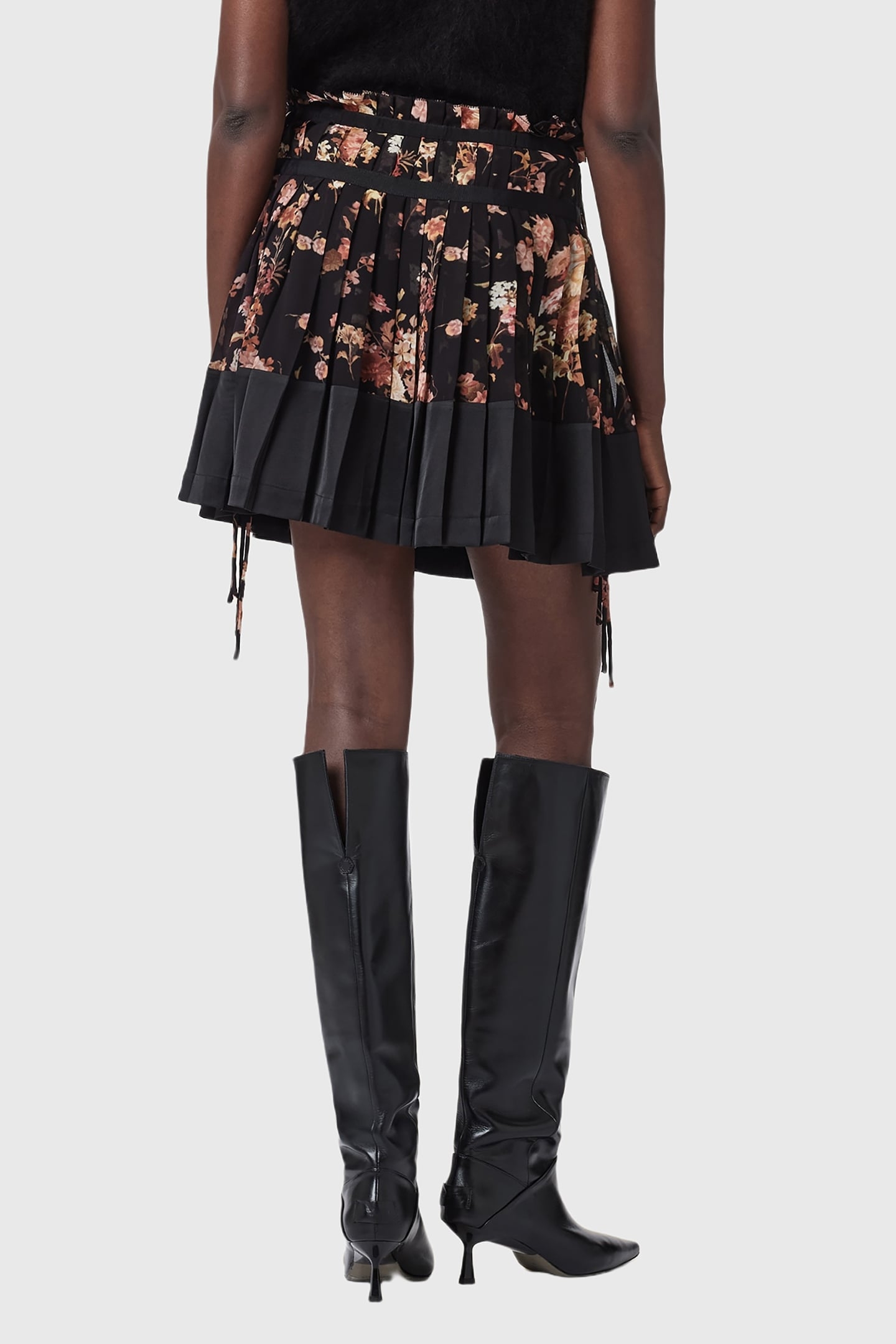 SAFFRON SKIRT ARMADA BLACK 4