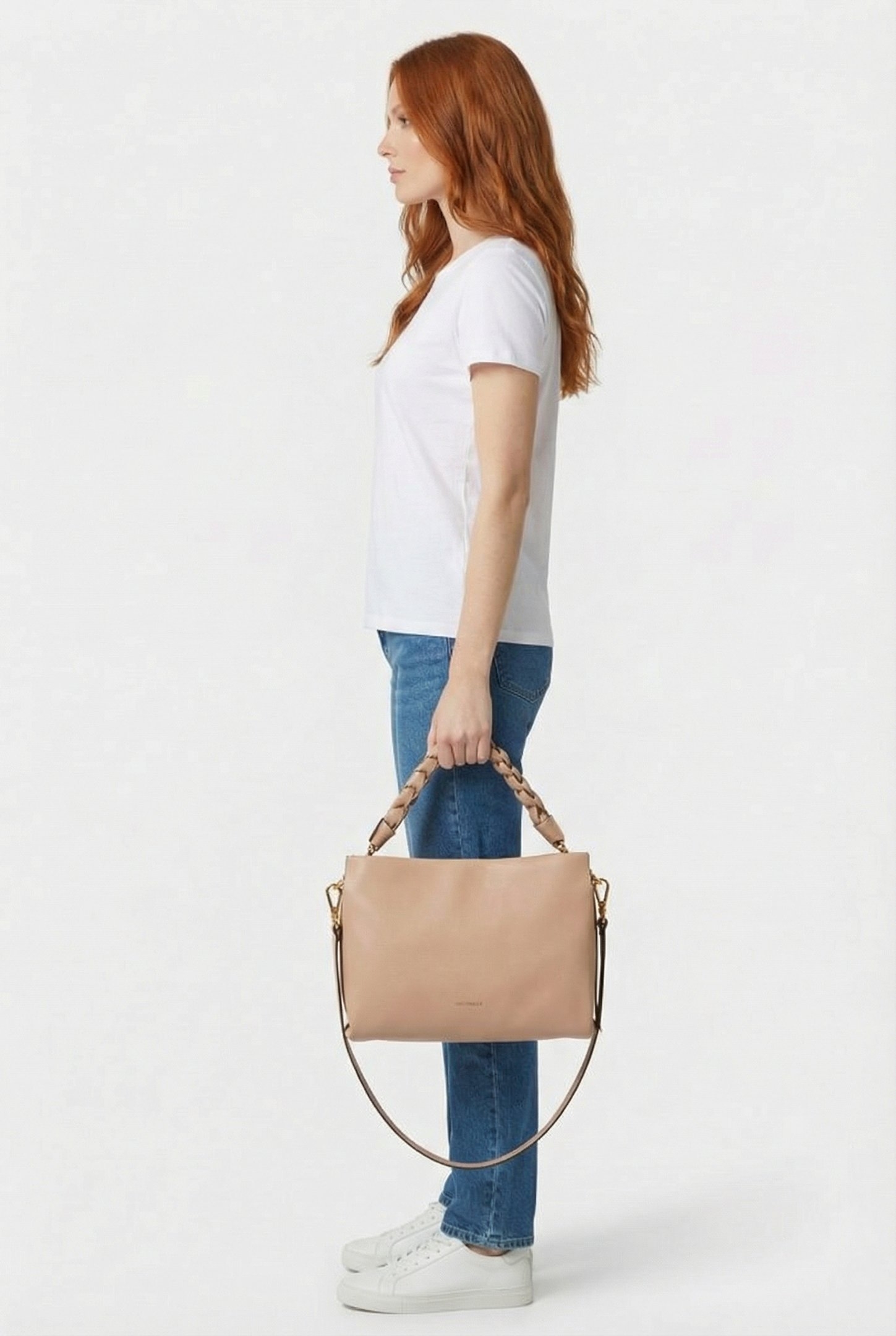 HANDBAG IN LEATHER 2