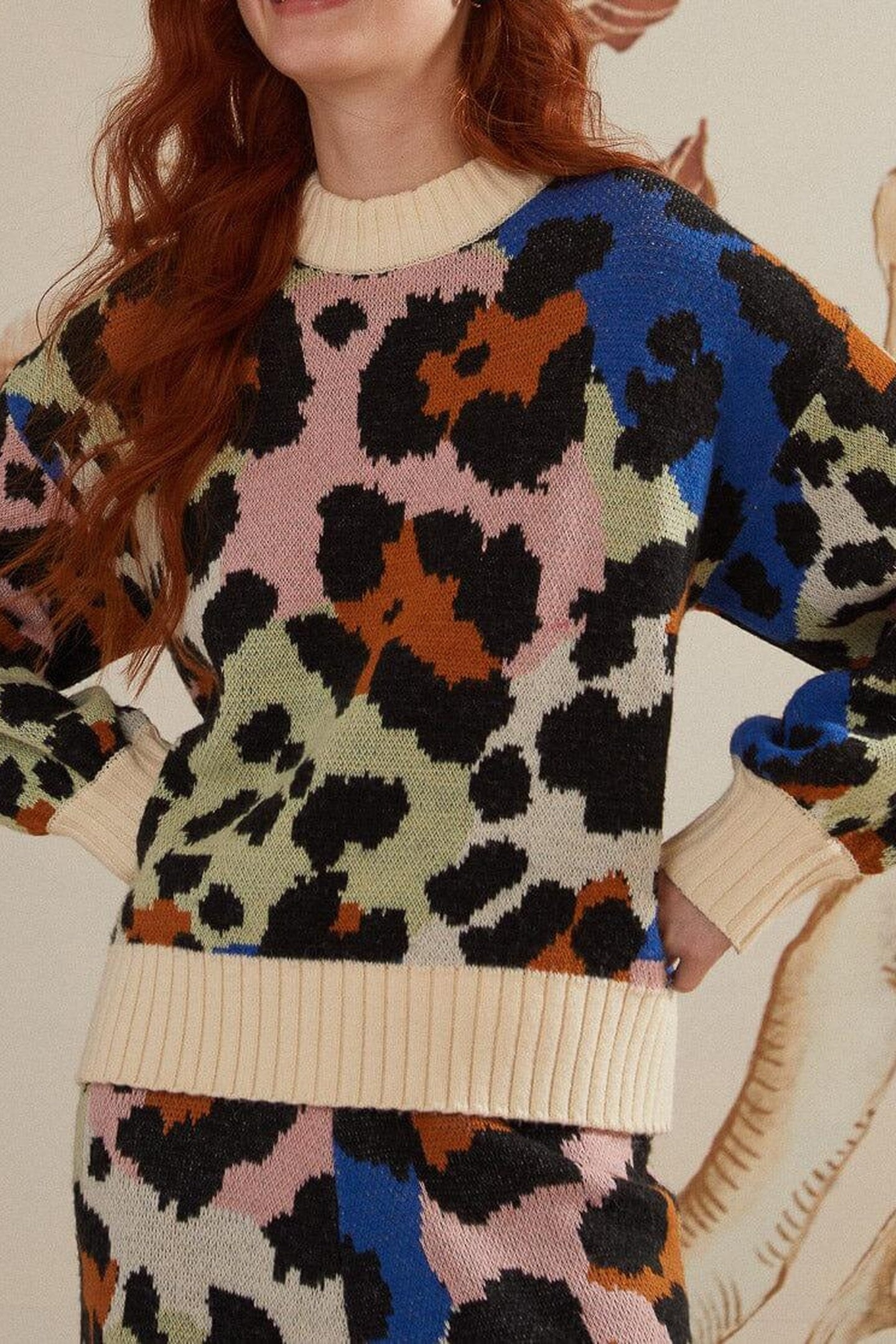 COLORFUL LEOPARD KNIT SWEATER 1