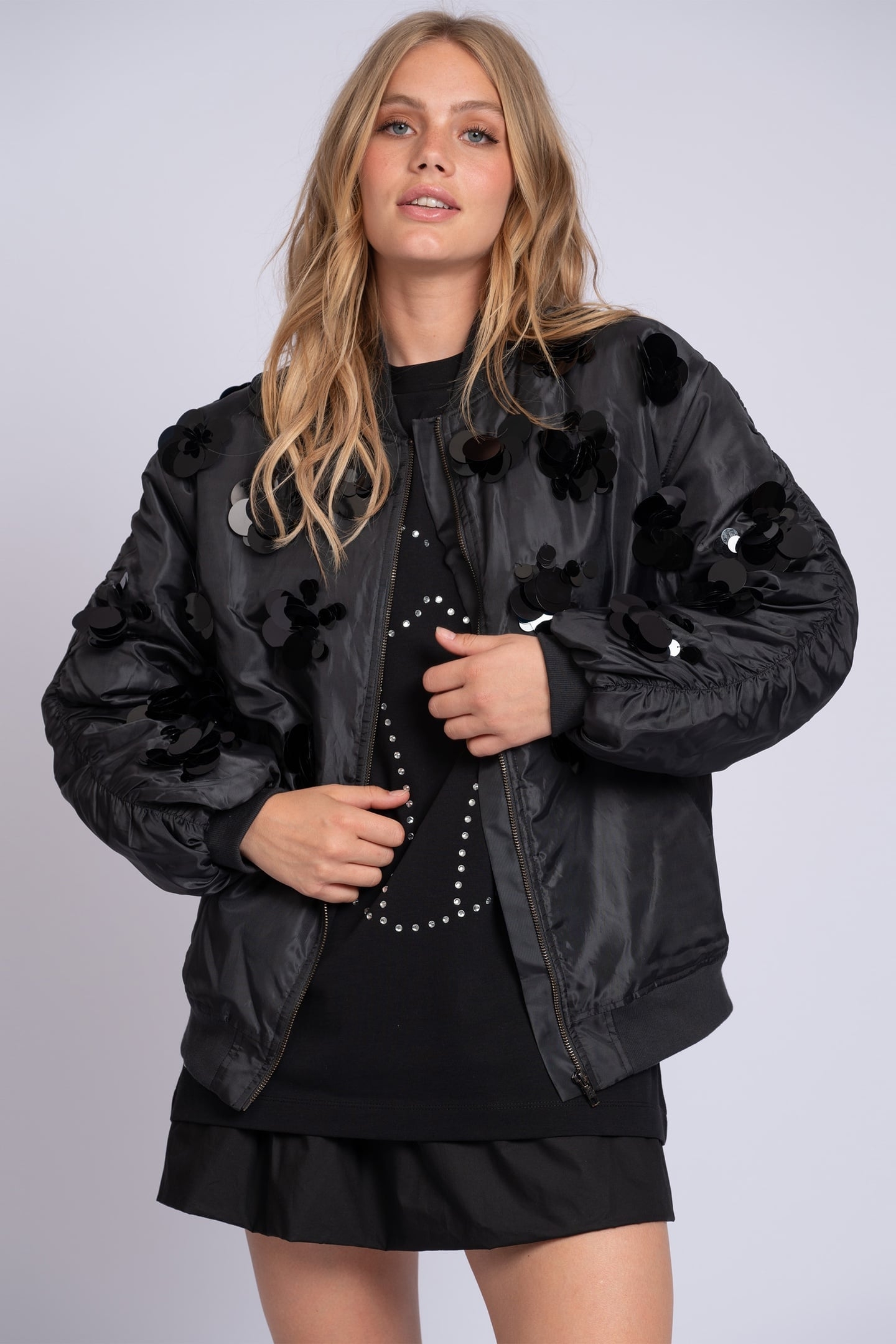 ILO OVERSIZED BOMBER BLACK 2