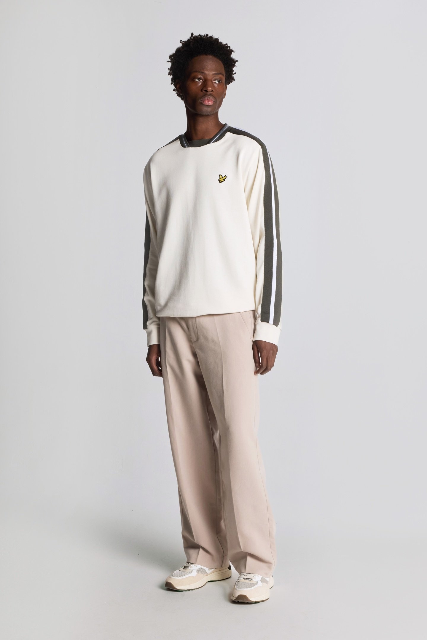 CONTRAST TAPED SWEATSHIRT NATURAL 2