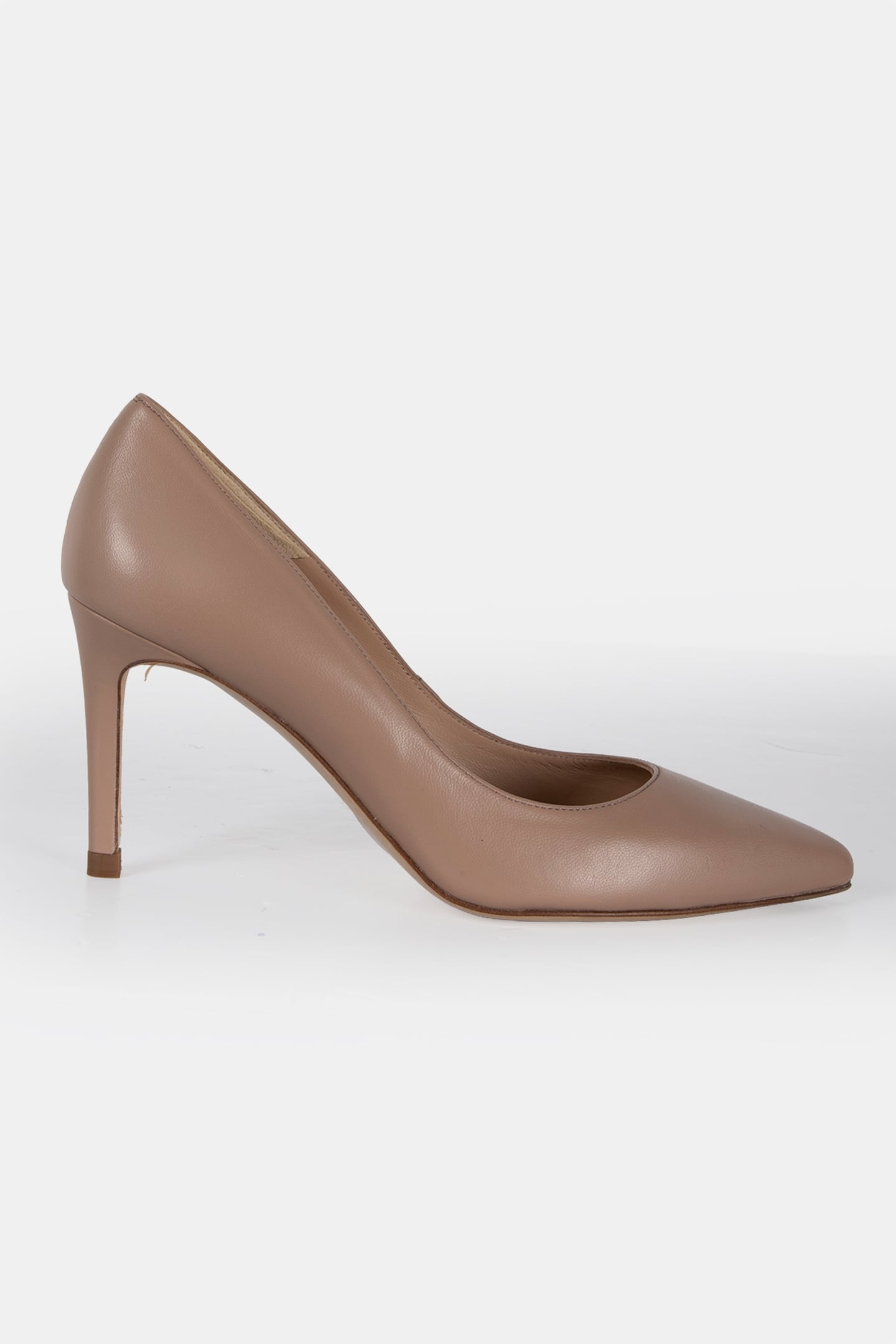 FLORET COURT HEEL TRENCH 1