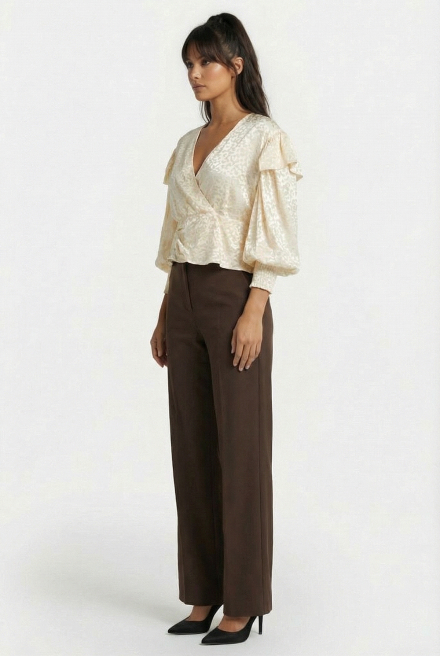 LINDIA TOP OFF WHITE 3