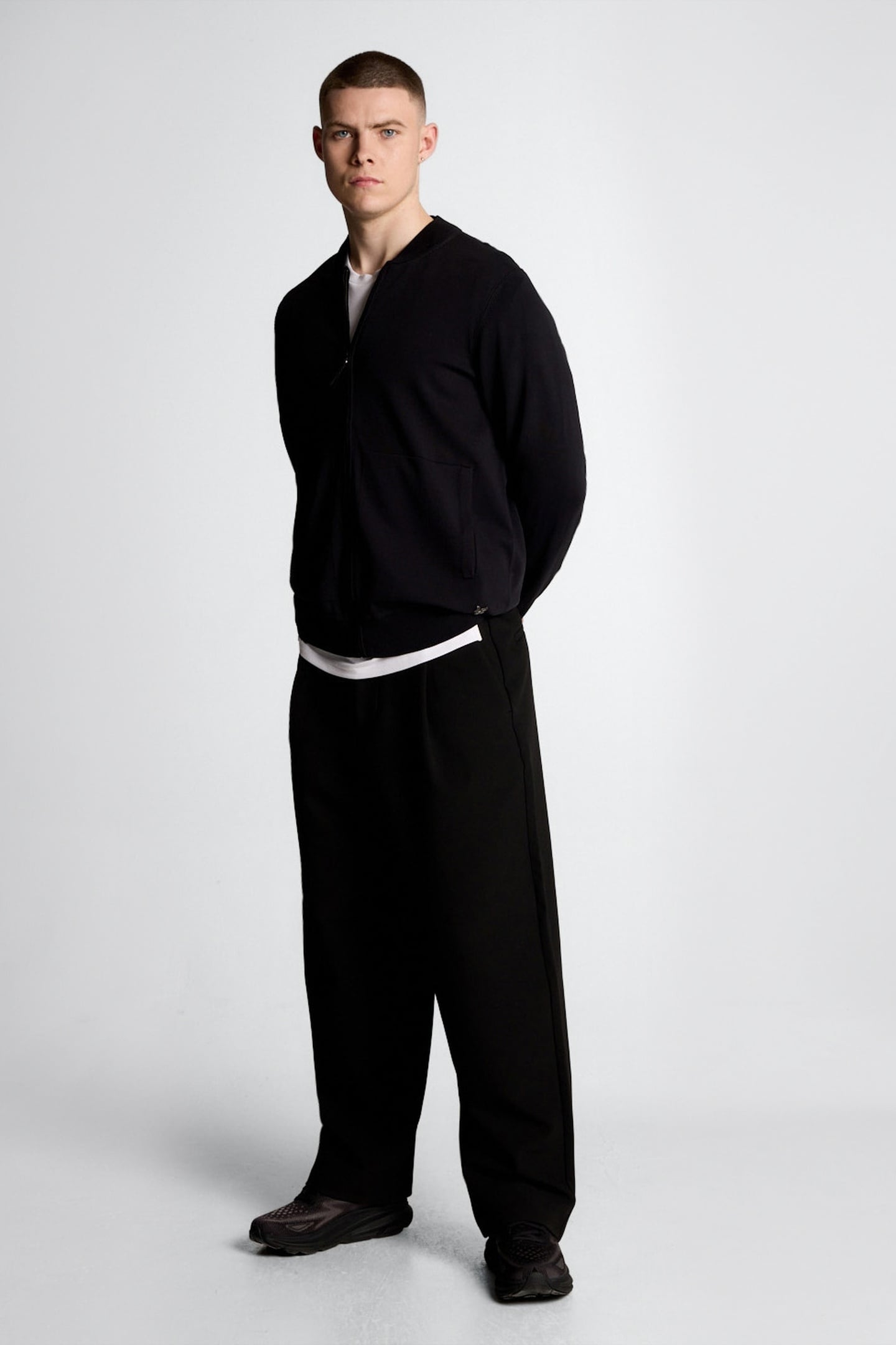 CARGO BOMBER COLLAR CARDIGAN LACQUER 2