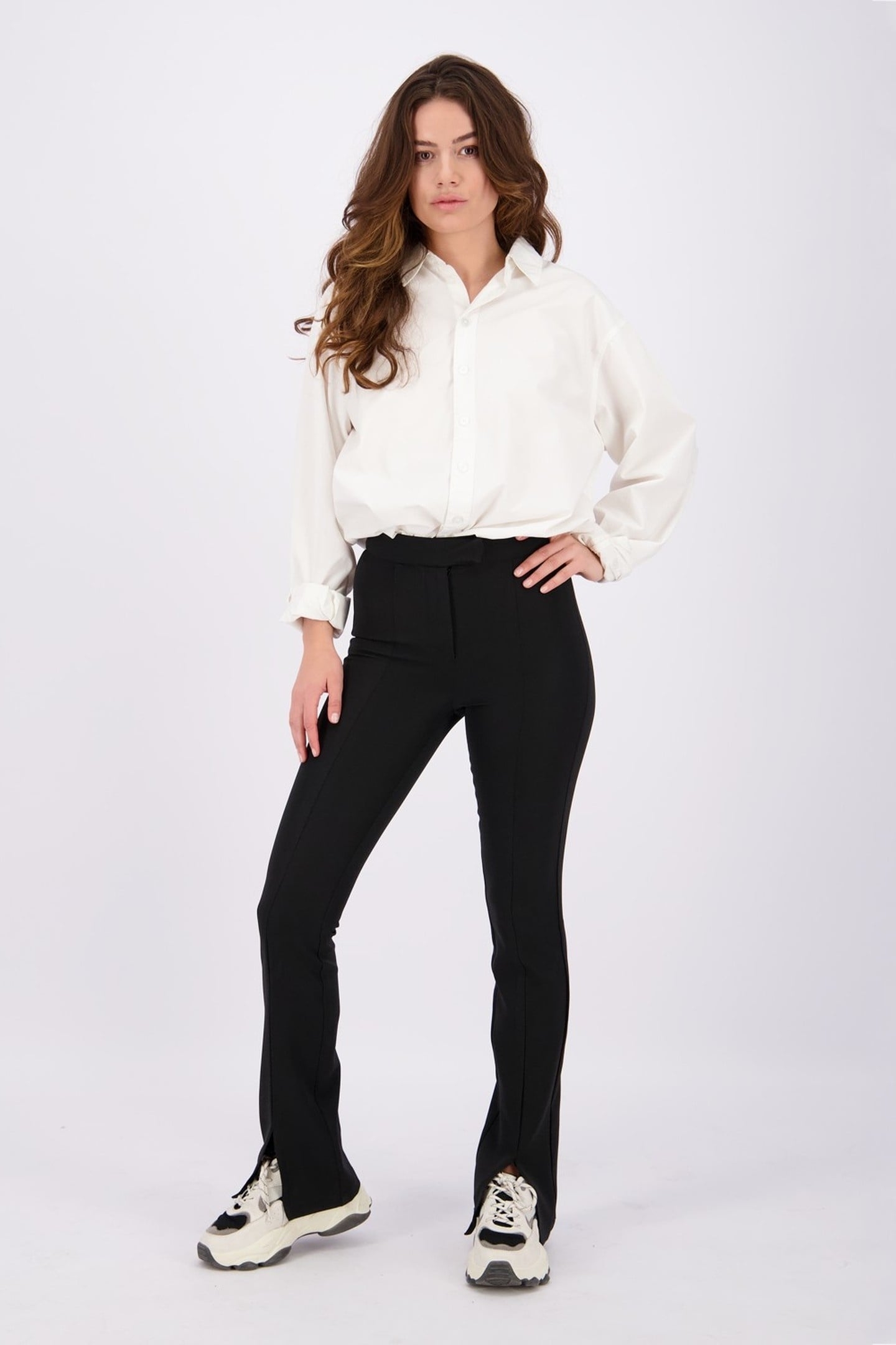 TUMBA REAL WHITE 1