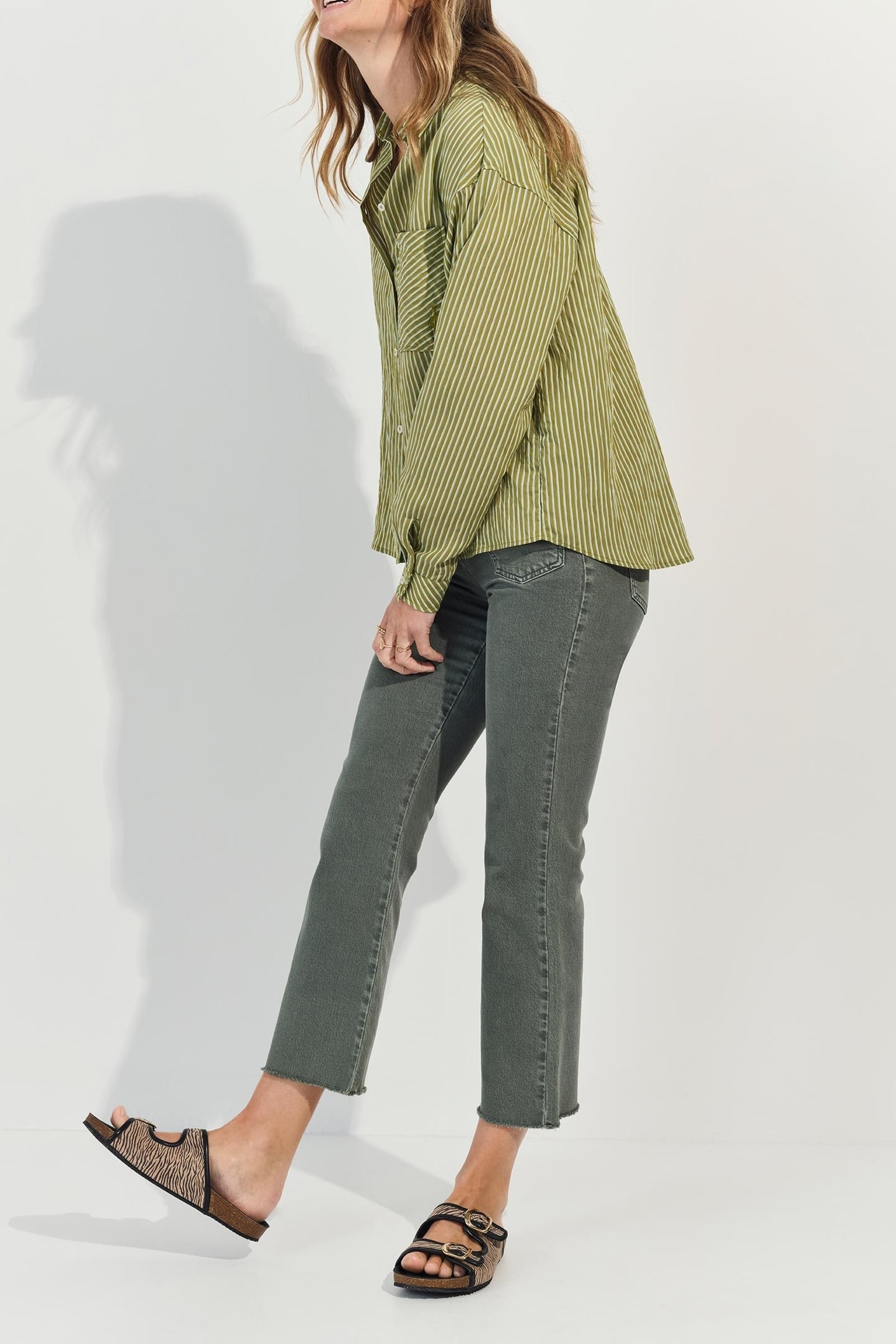 LE KARLIE - KHAKI 7/8 BOOTCUT JEANS 4