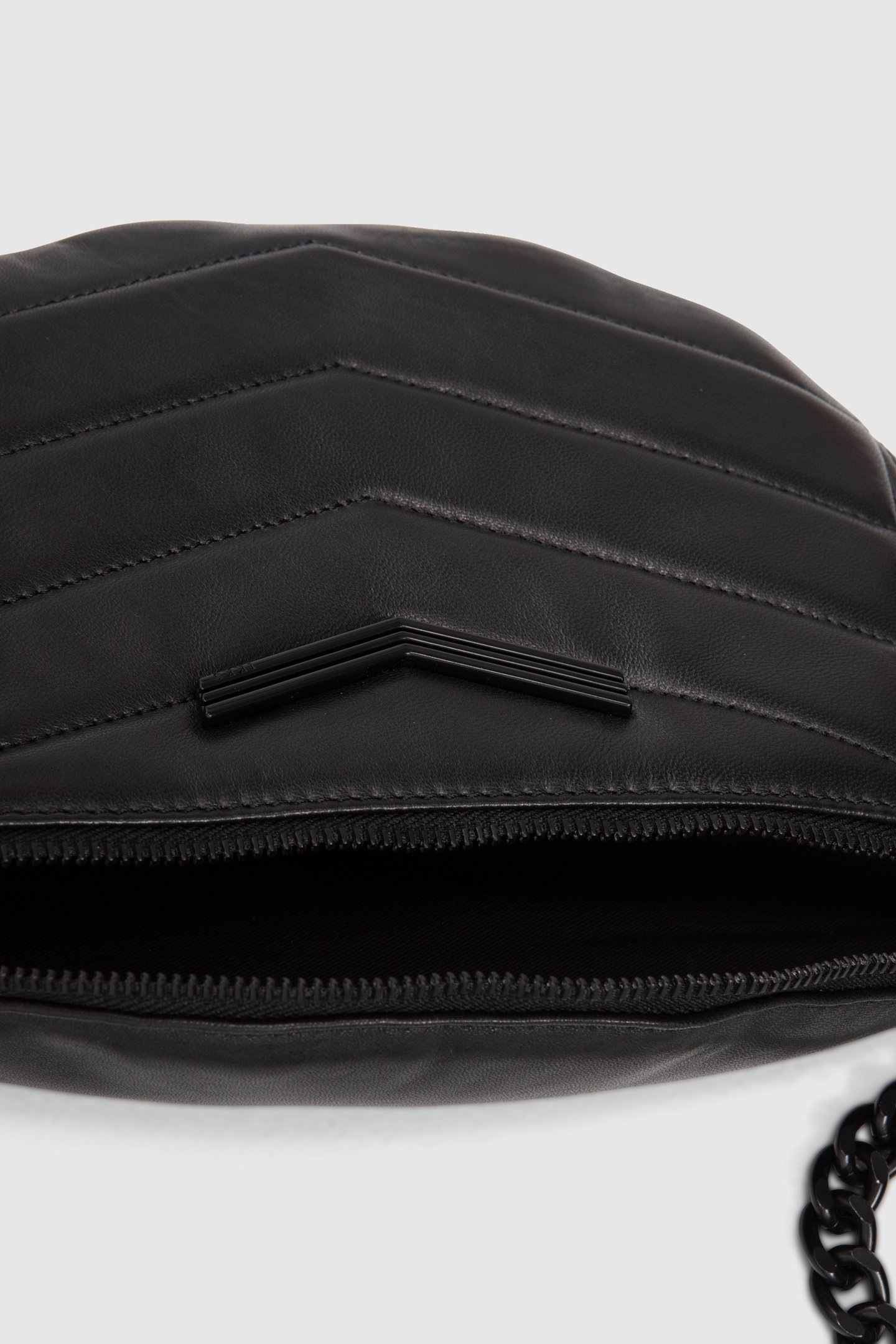 THE 1. BLACK QUILTED LEATHER WAIST BAG 3