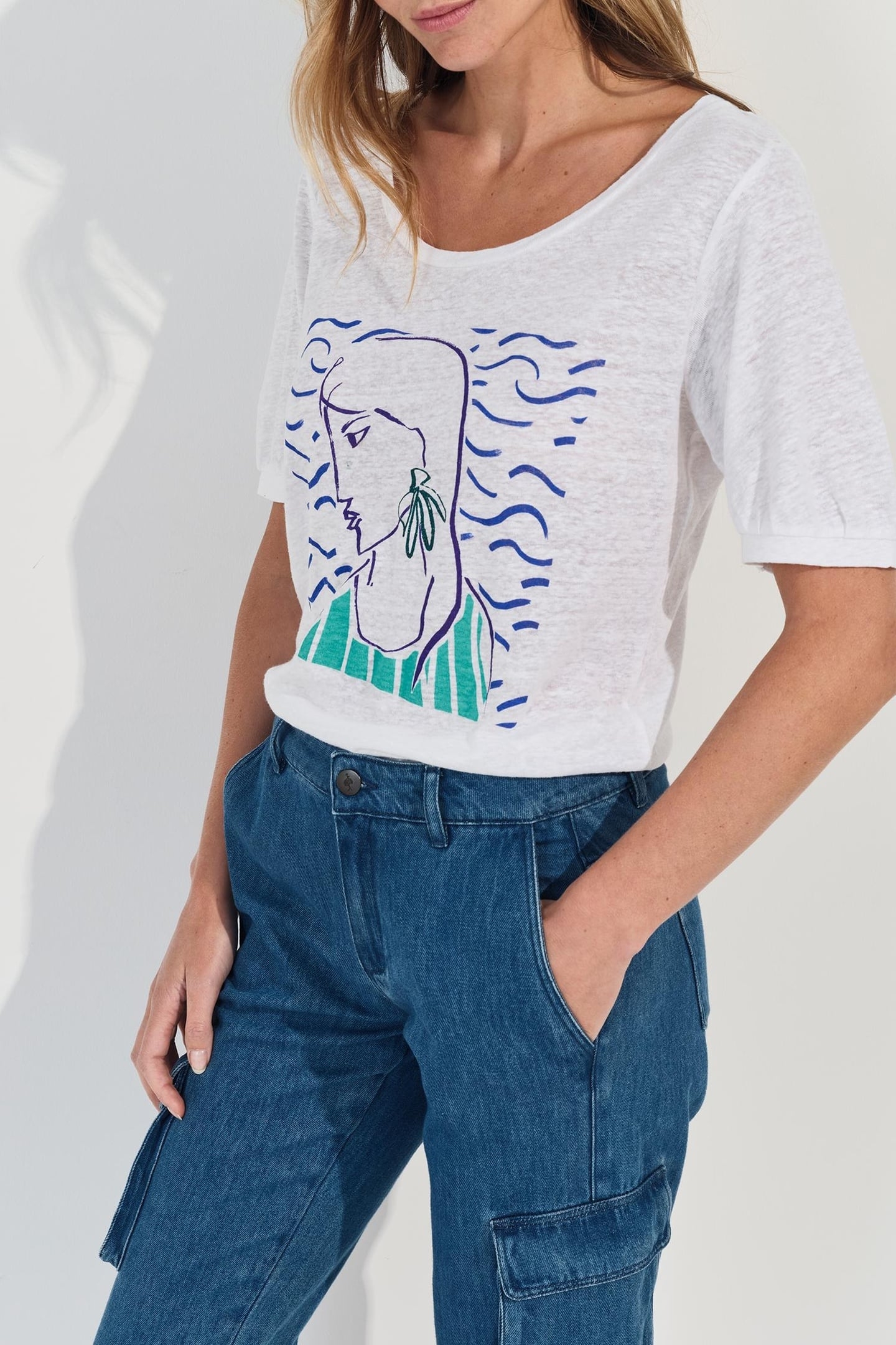 MALONE - WHITE LINEN KNIT T-SHIRT VISUAL PENCILED DANCER 2