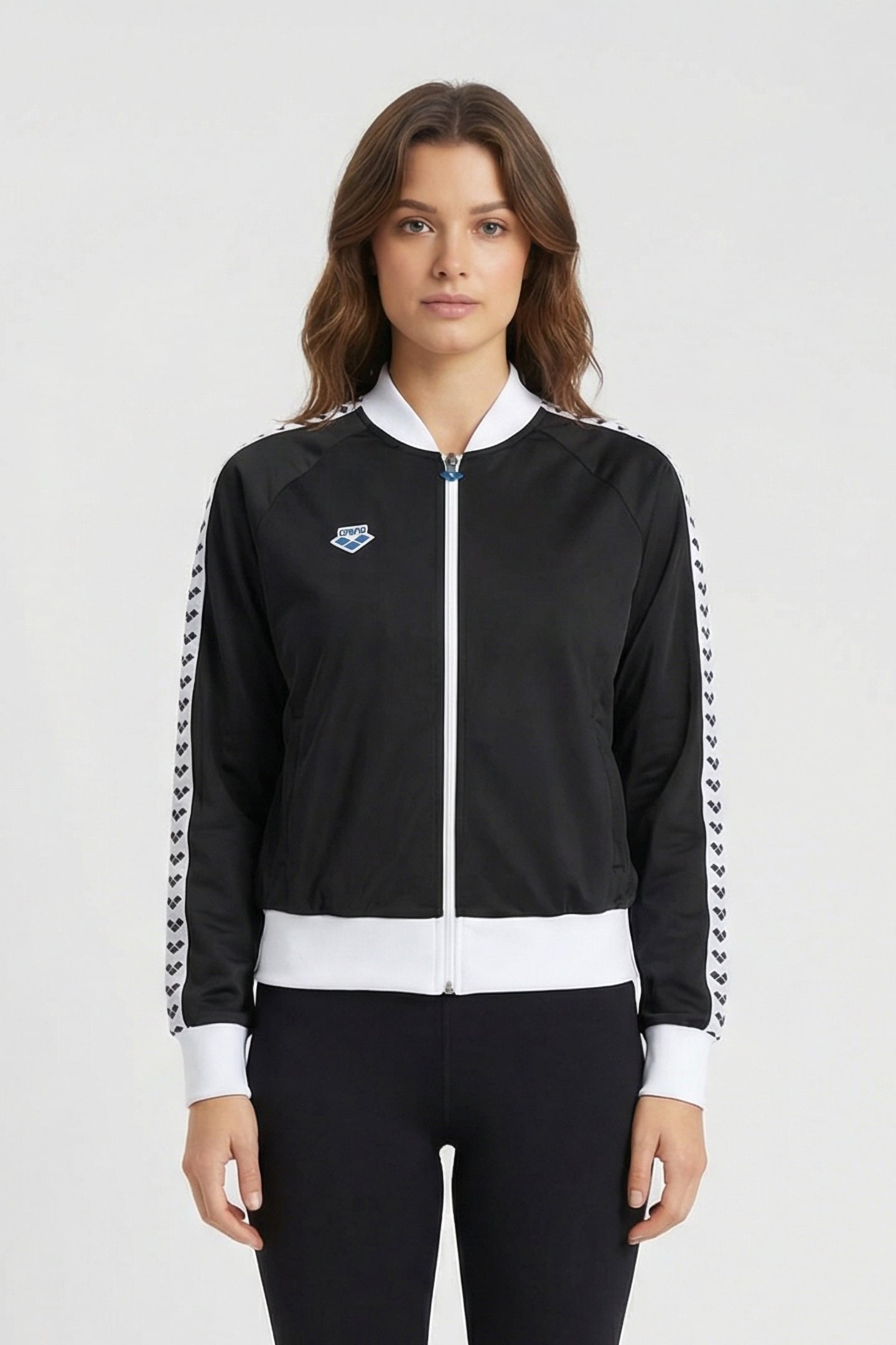 W RELAX IV TEAM JACKET BLACK-WHITE-BLACK 1