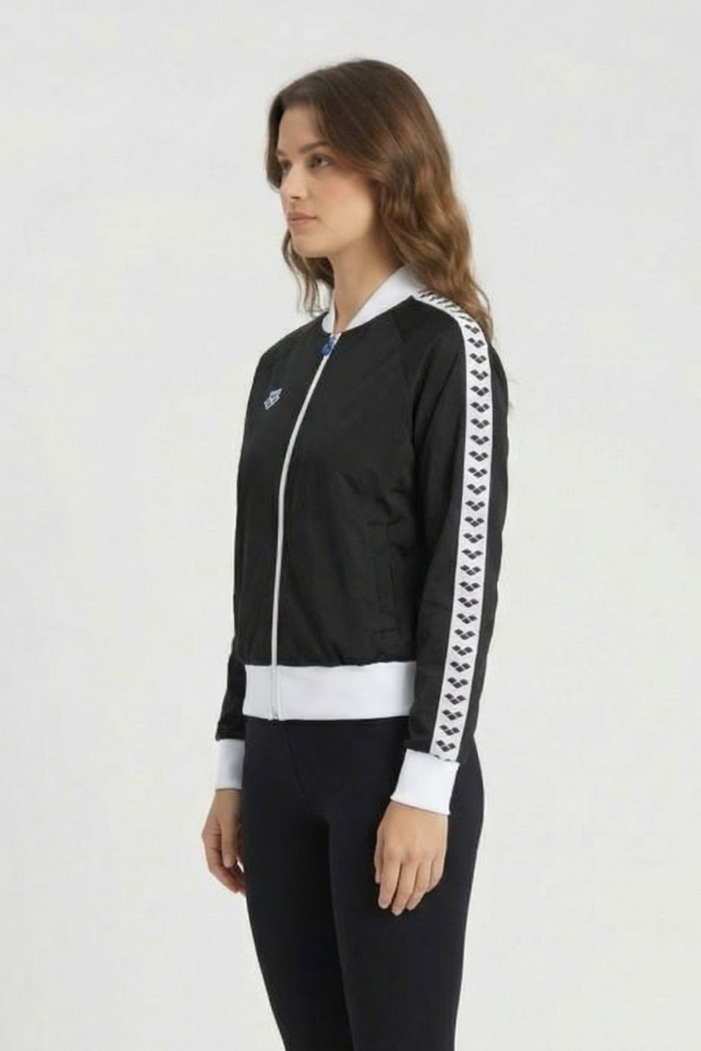W RELAX IV TEAM JACKET BLACK-WHITE-BLACK 3