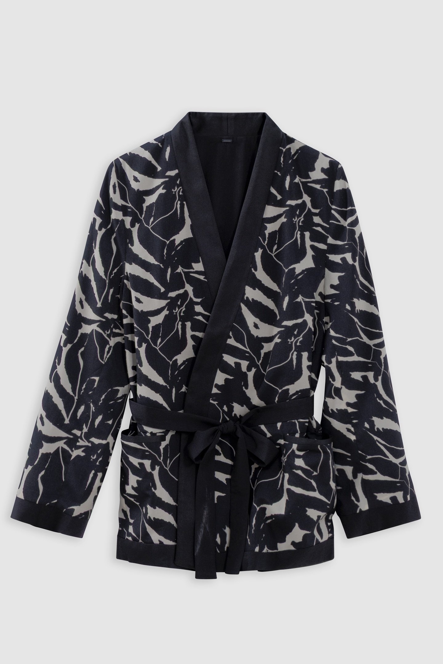 REVERSIBLE BLACK ZEBRA FLOWER PRINT JACKET 5