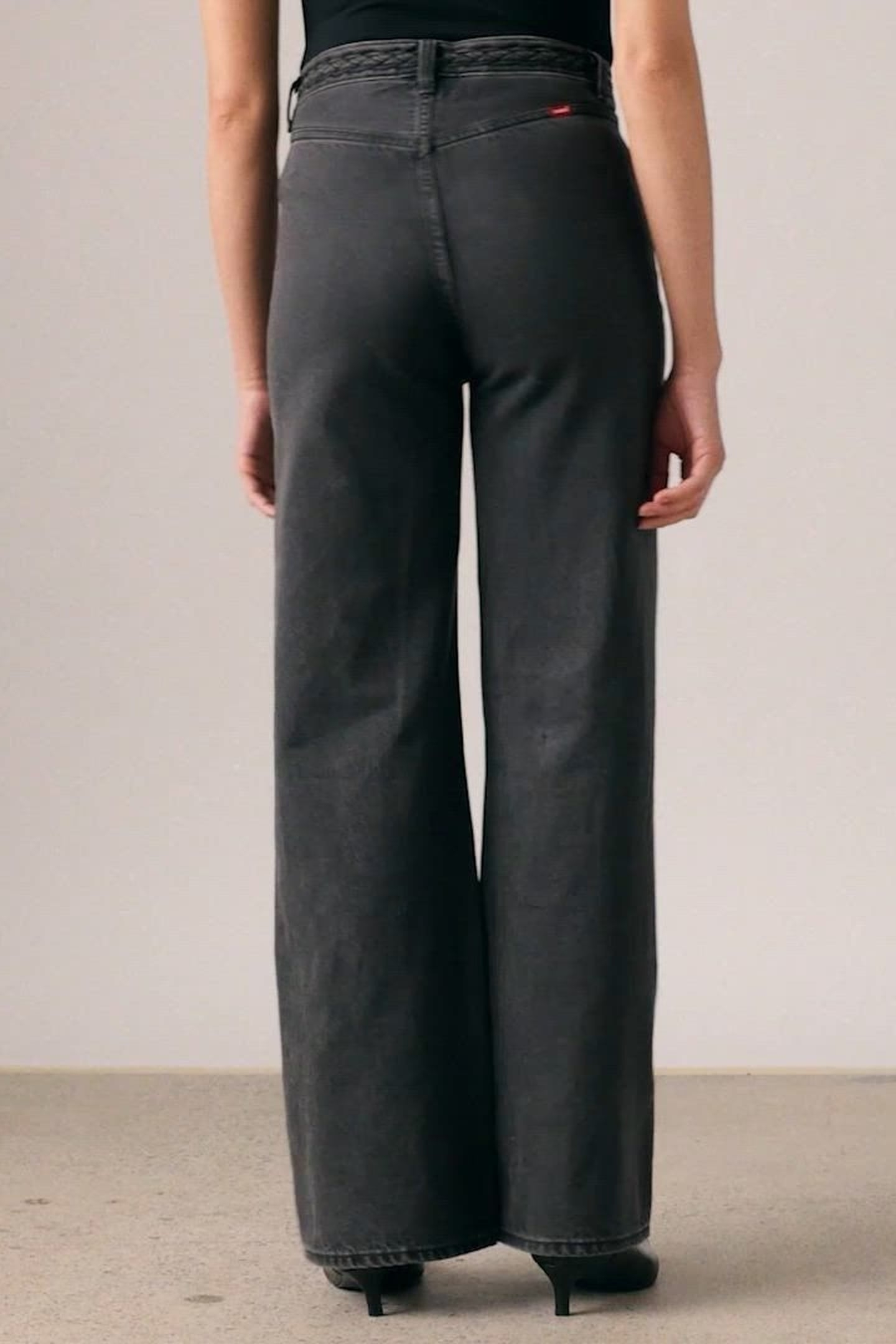 RIBCAGE WL BRAIDED DON'T CUT 4