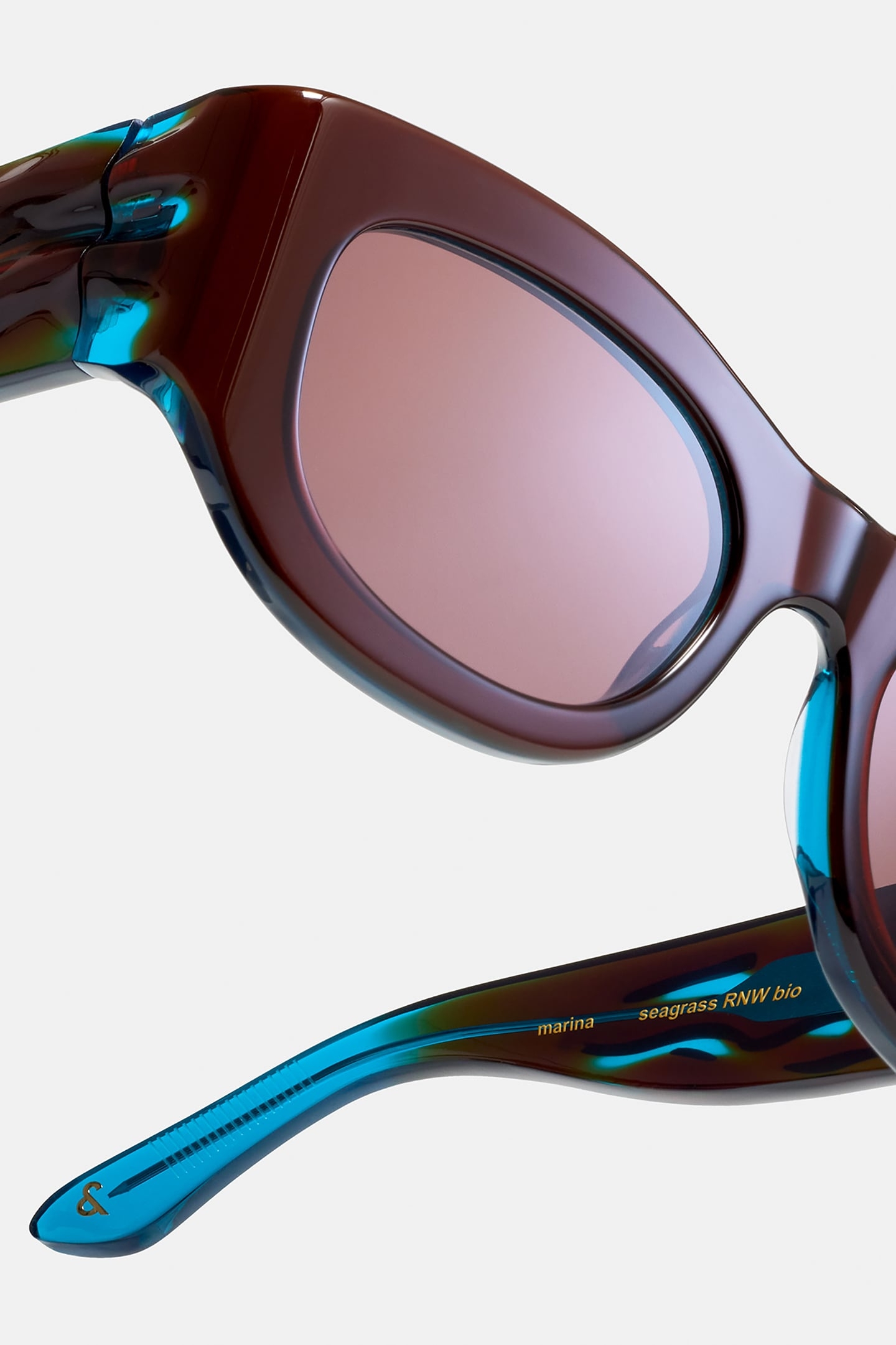 MARINA-SEAGRASS-SUN 3