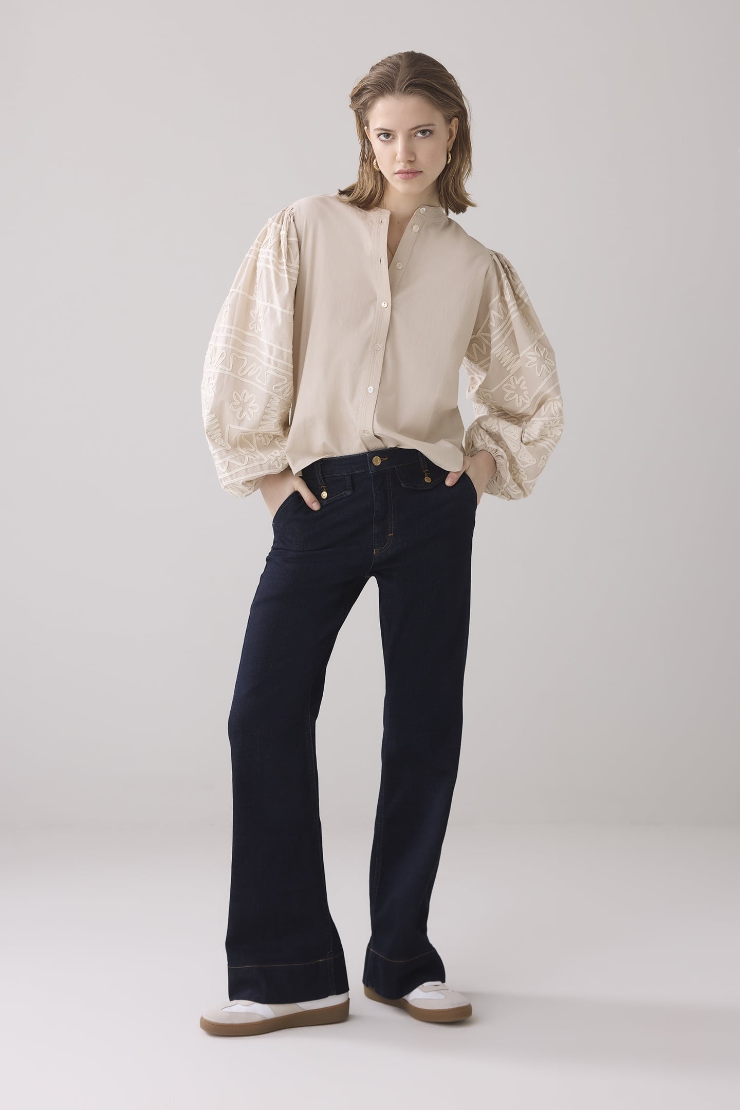 LONGSLEEVE BLOUSE TAPE EMBROIDERY PEBBLE BEIGE 1