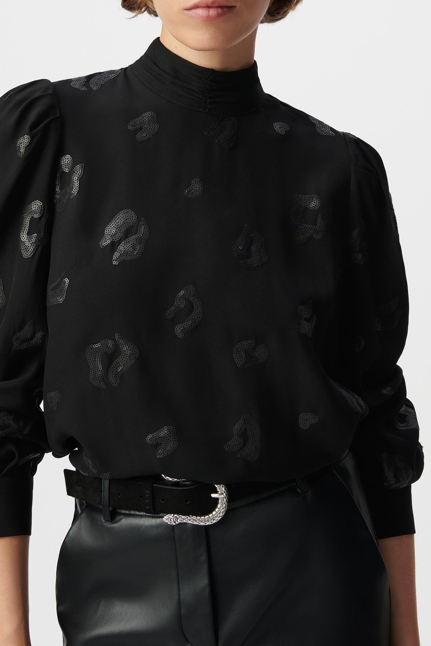 BLACK SEQUIN-EMBROIDERED LEOPARD BLOUSE 4