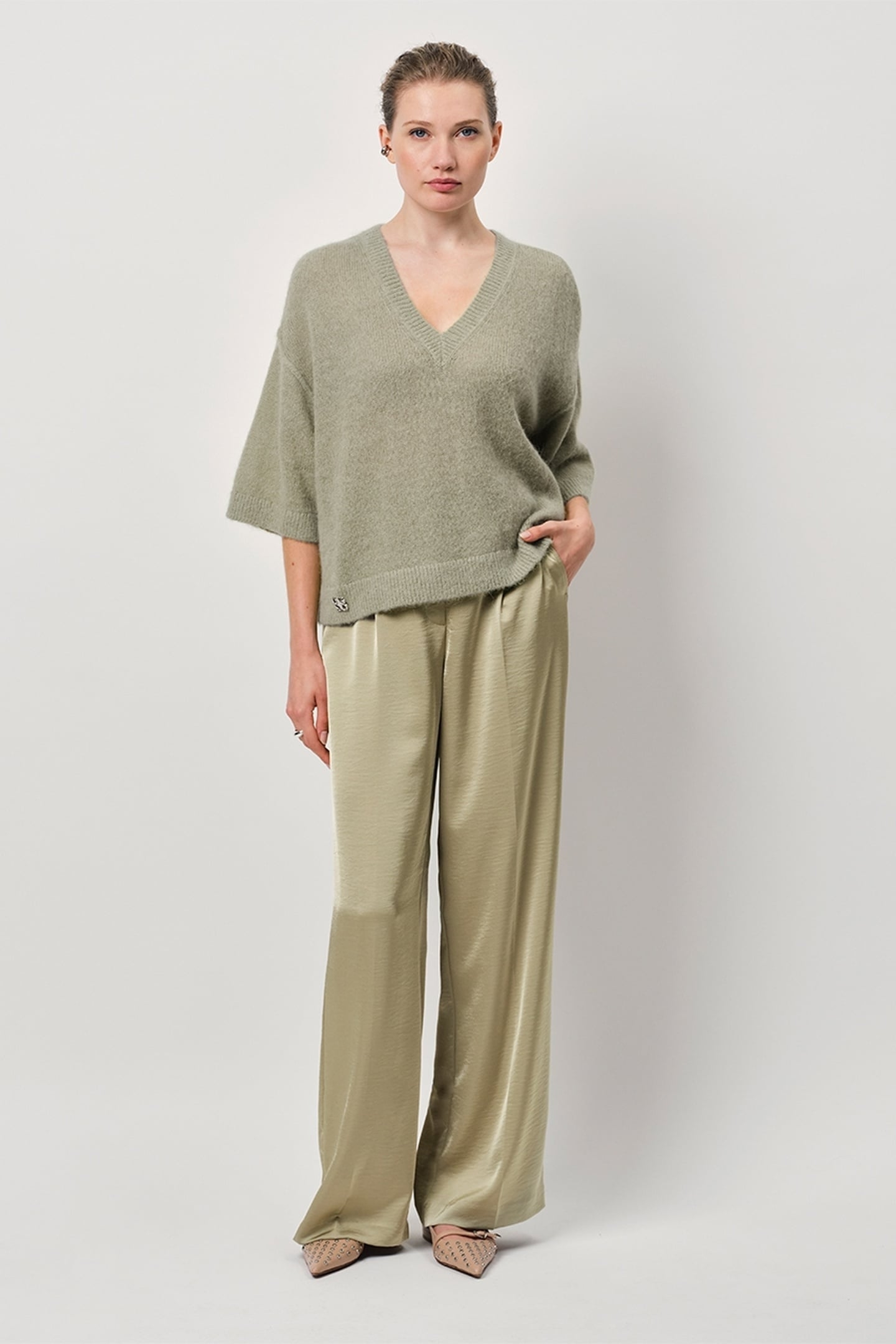 TALYA V-NECK SWEATER SUNLIT GRASS 1