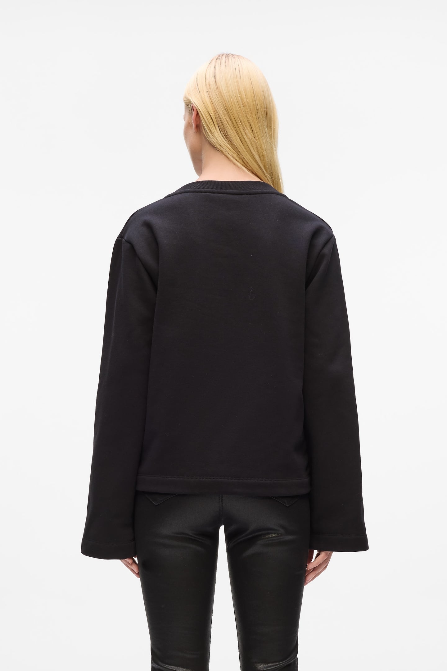 BLACK KARL SIGNATURE HEM V-NK SWEAT 3