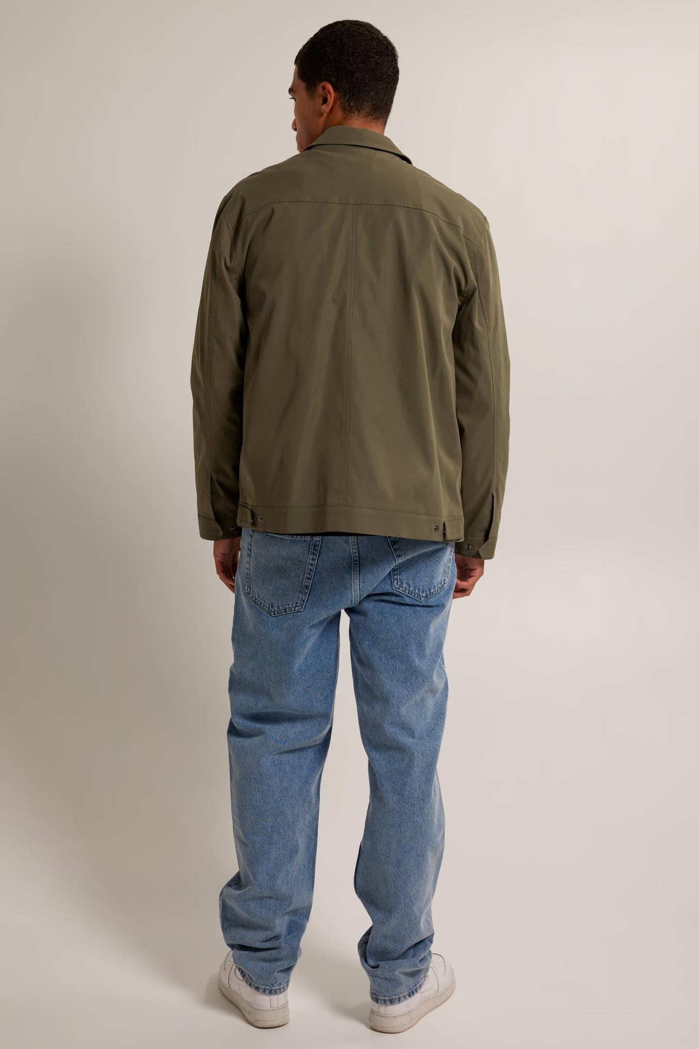 JONAH OLIVE 2