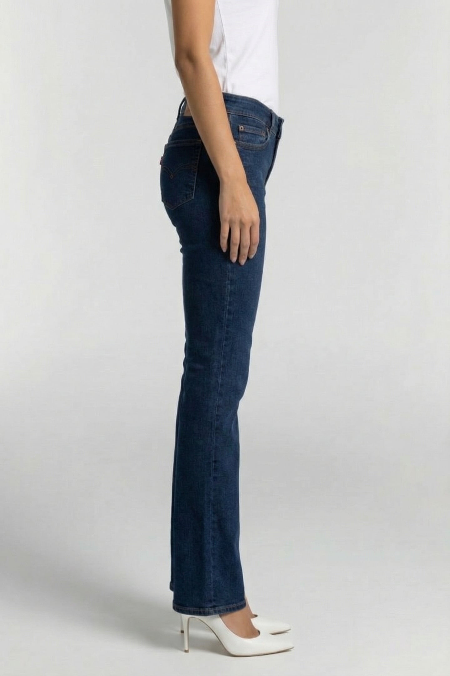 LSESUPERLOW FLARE THE WOW MOMENT 3