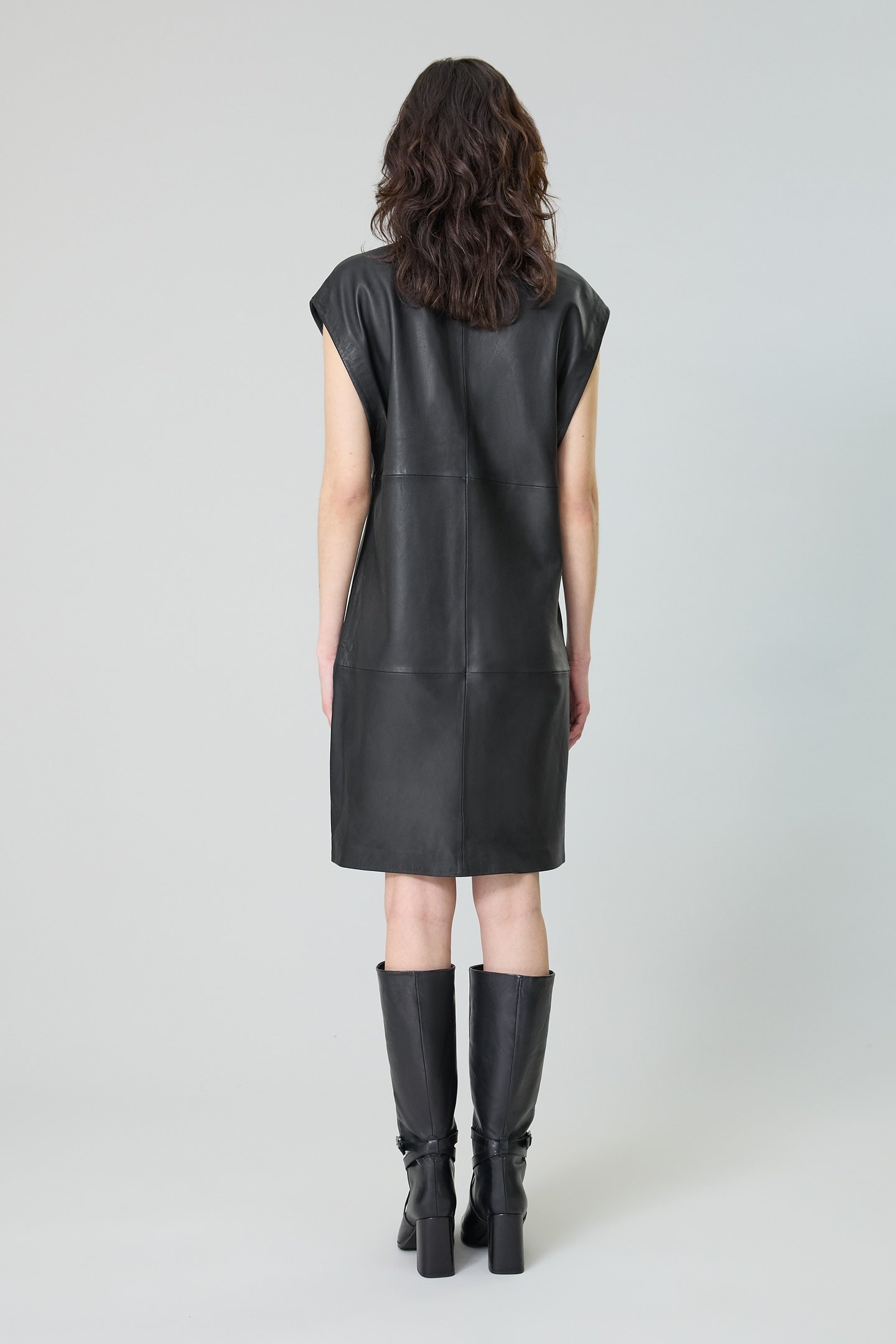 PURE EDITION-BLACK LEATHER SLEEVELESS DRESS 4