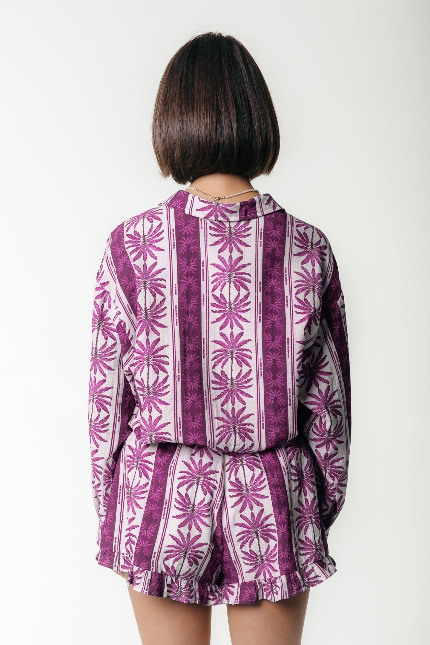 SENSA PALM RUFFLE SHORT RASPBERRY WINE 2