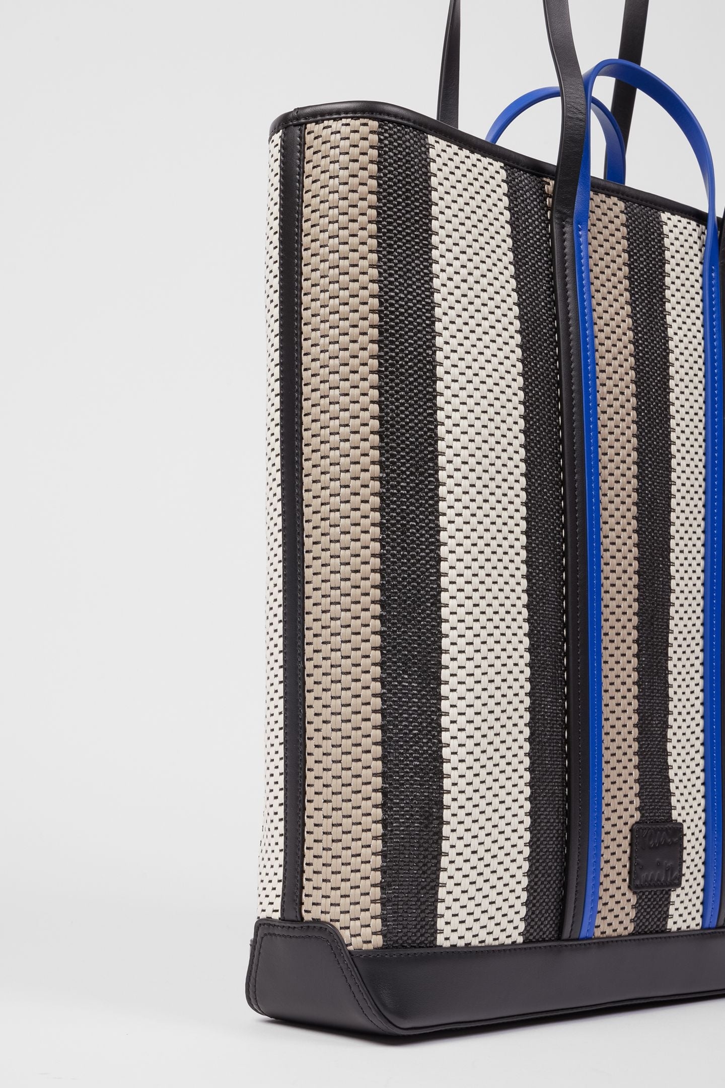 WOBAG N/S TOTE BLACK 5