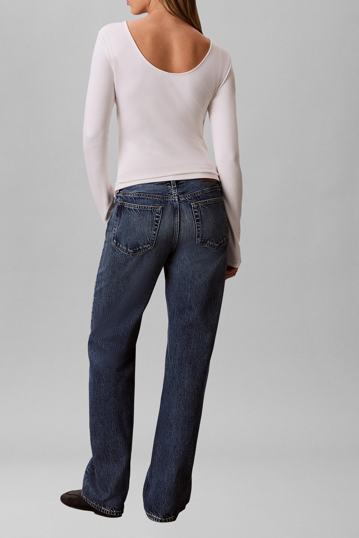 LS SCOOP MONOLOGO BLOUSE WHITE GREIGE 2