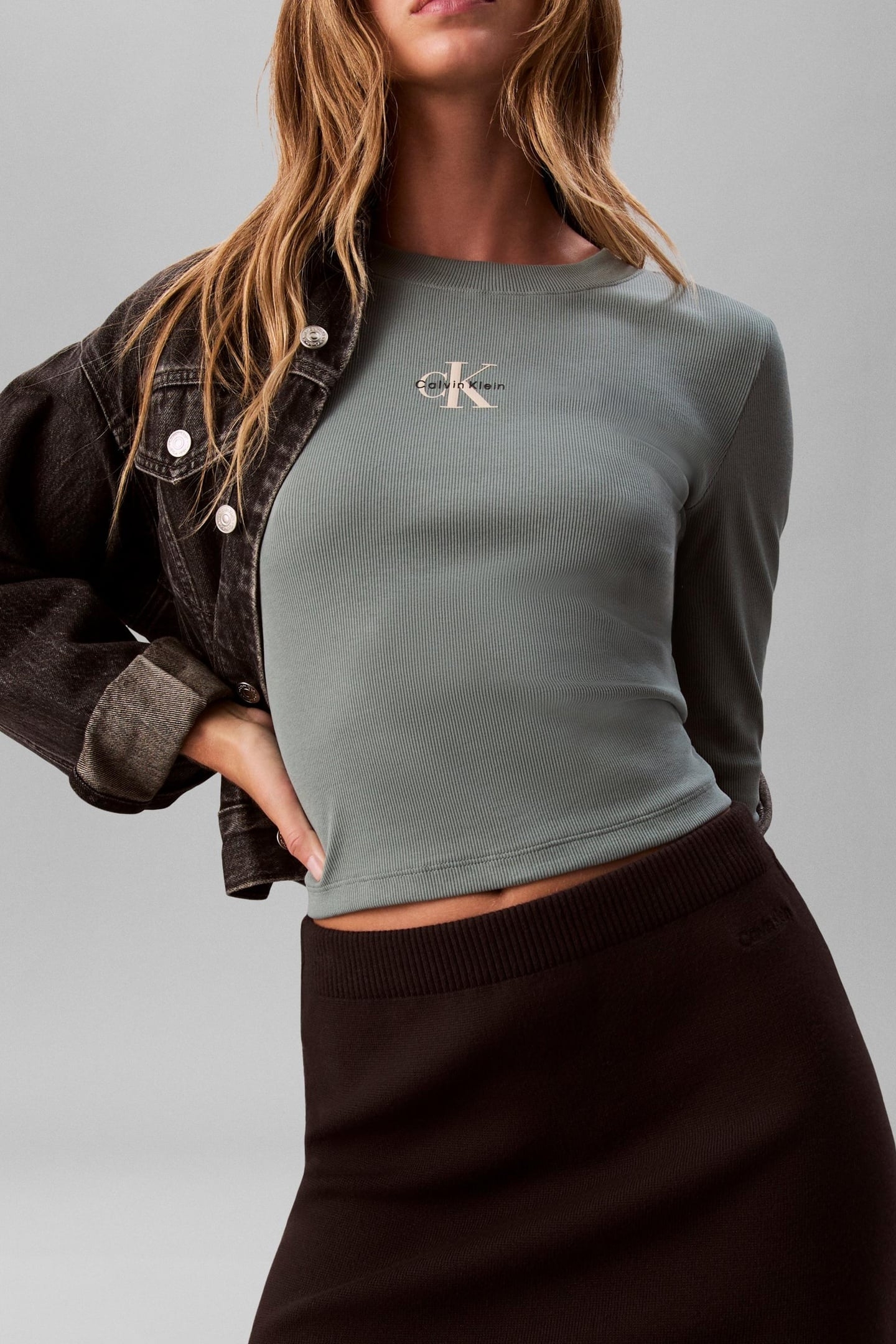 LS MONOLOGO BABY TEE AUTUMN GREEN 2