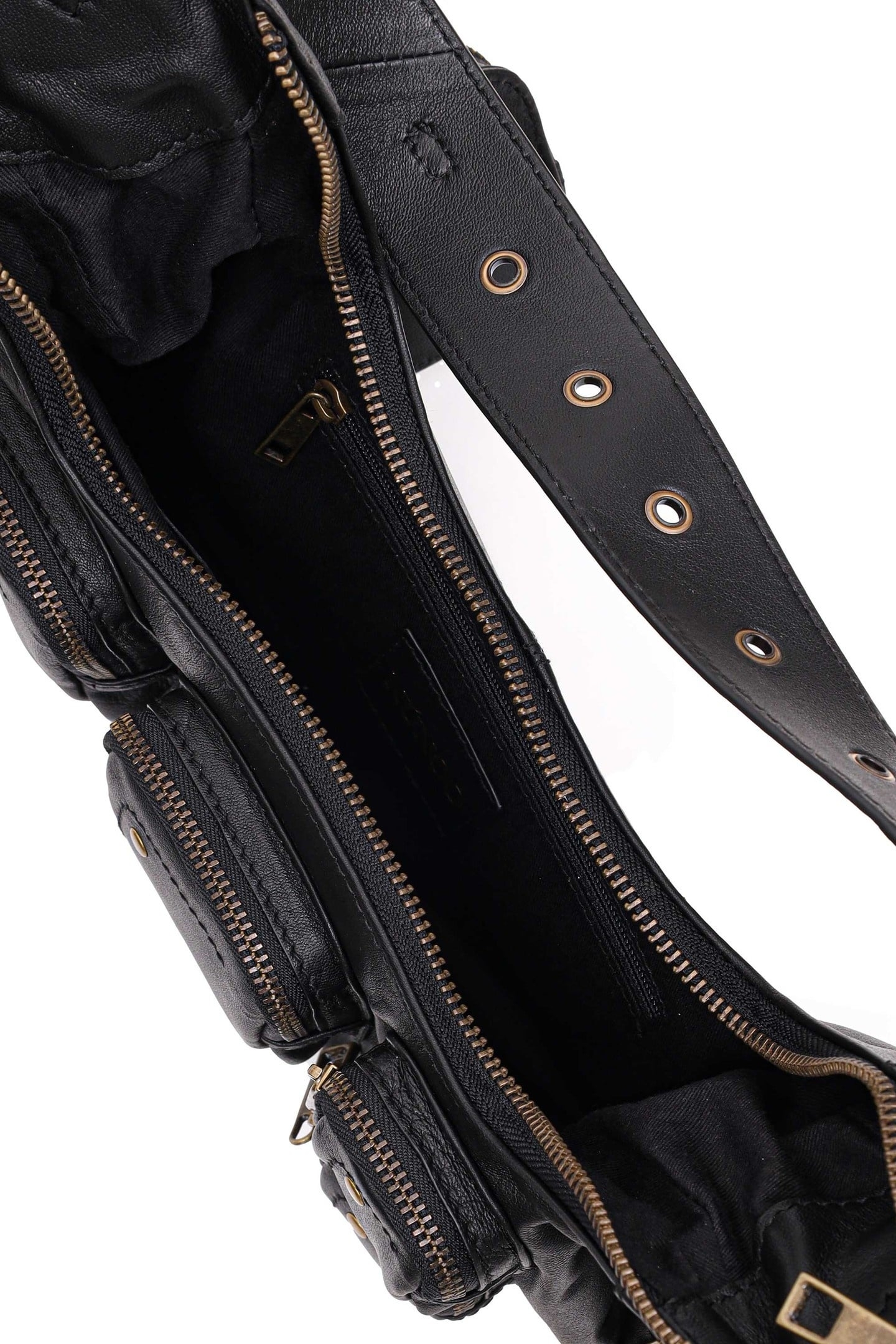 SALLY SMALL POCKET SHEEP BLACK W. GOLD 5