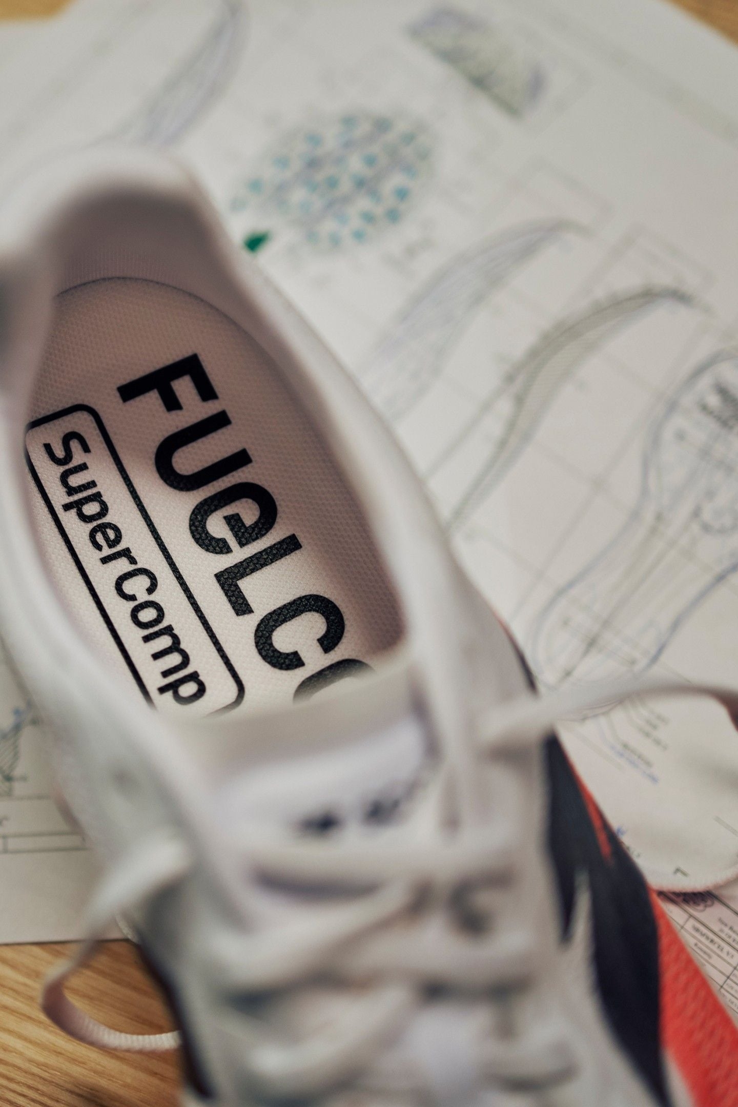 FUELCELL SUPERCOMP ELITEV5 URGENT RED 6