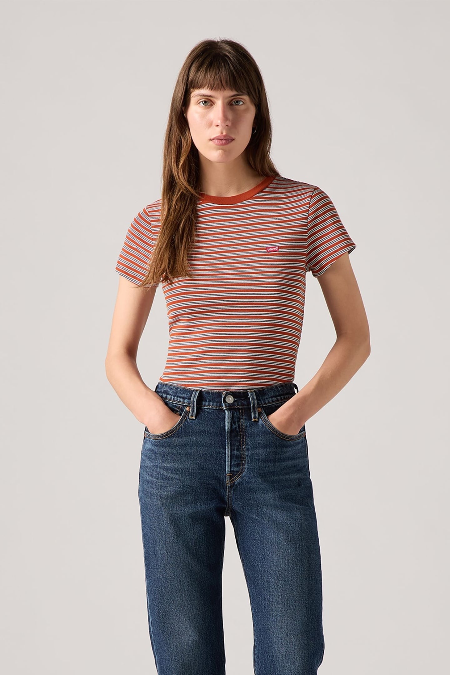 ESSENTIAL HOUSEMARK TEE RED 1