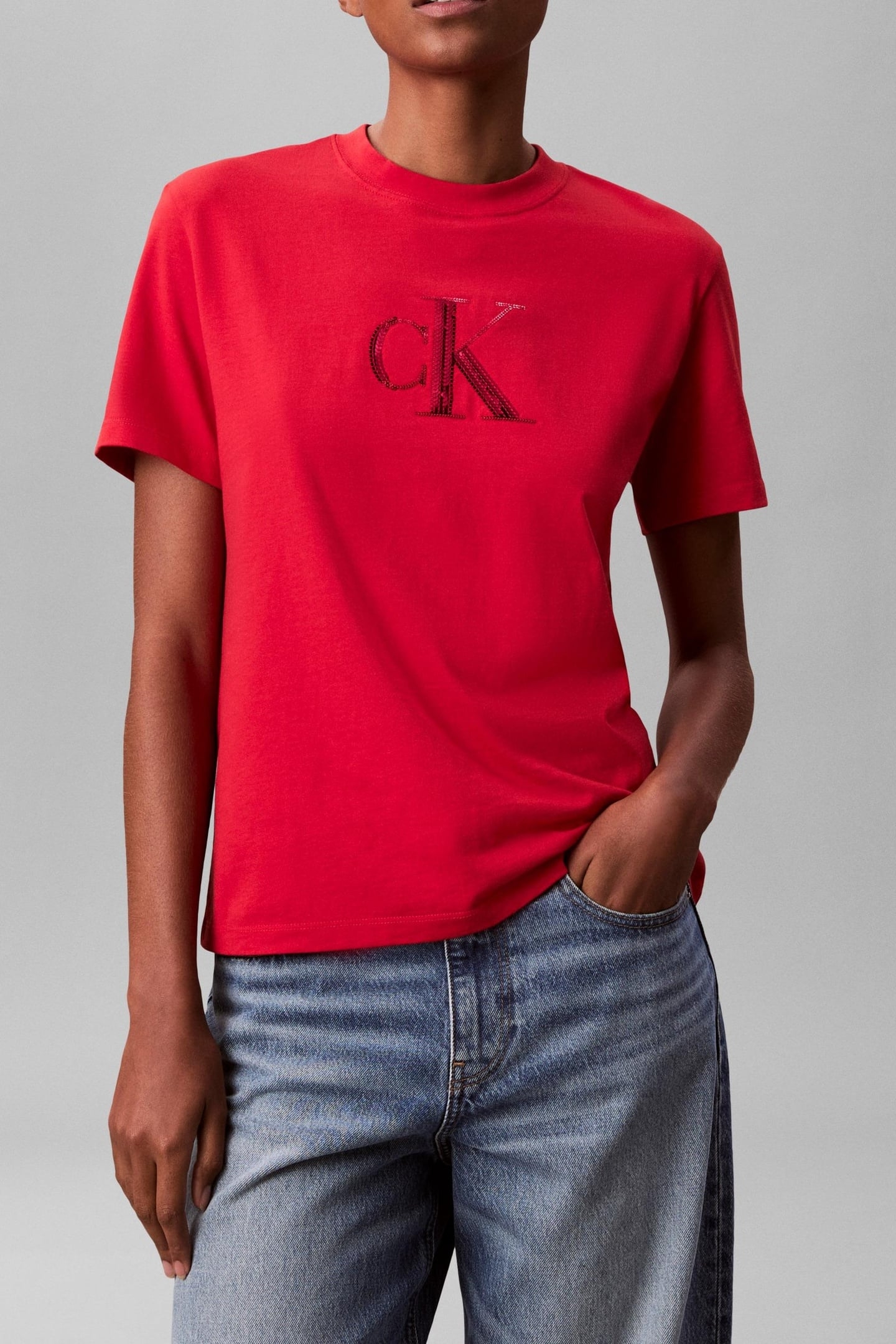 SS SEQUIN GRAPHIC TEE ADRENALINE RUSH 2