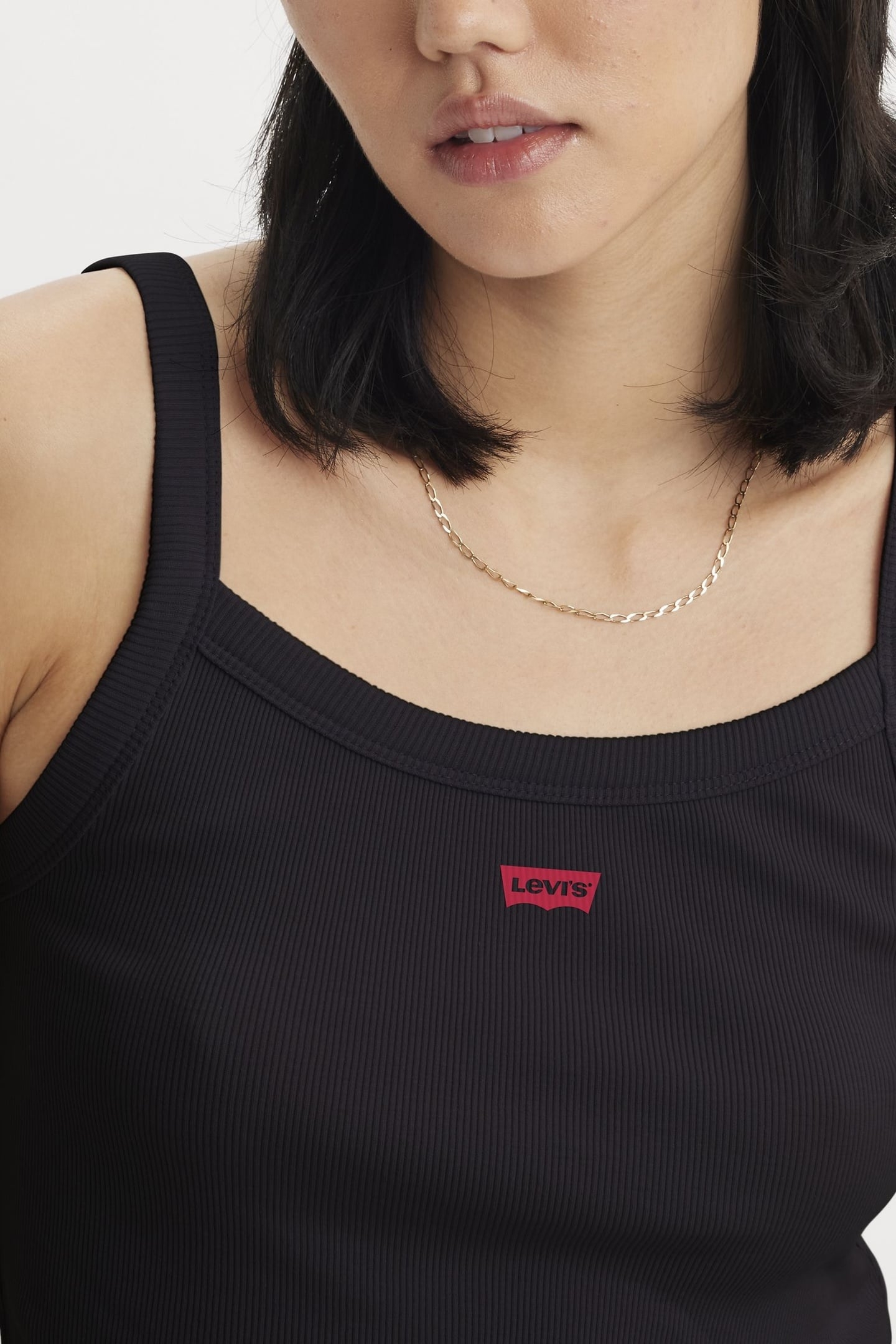 ESSENTIAL SPORTY TANK TOP BLACK 6