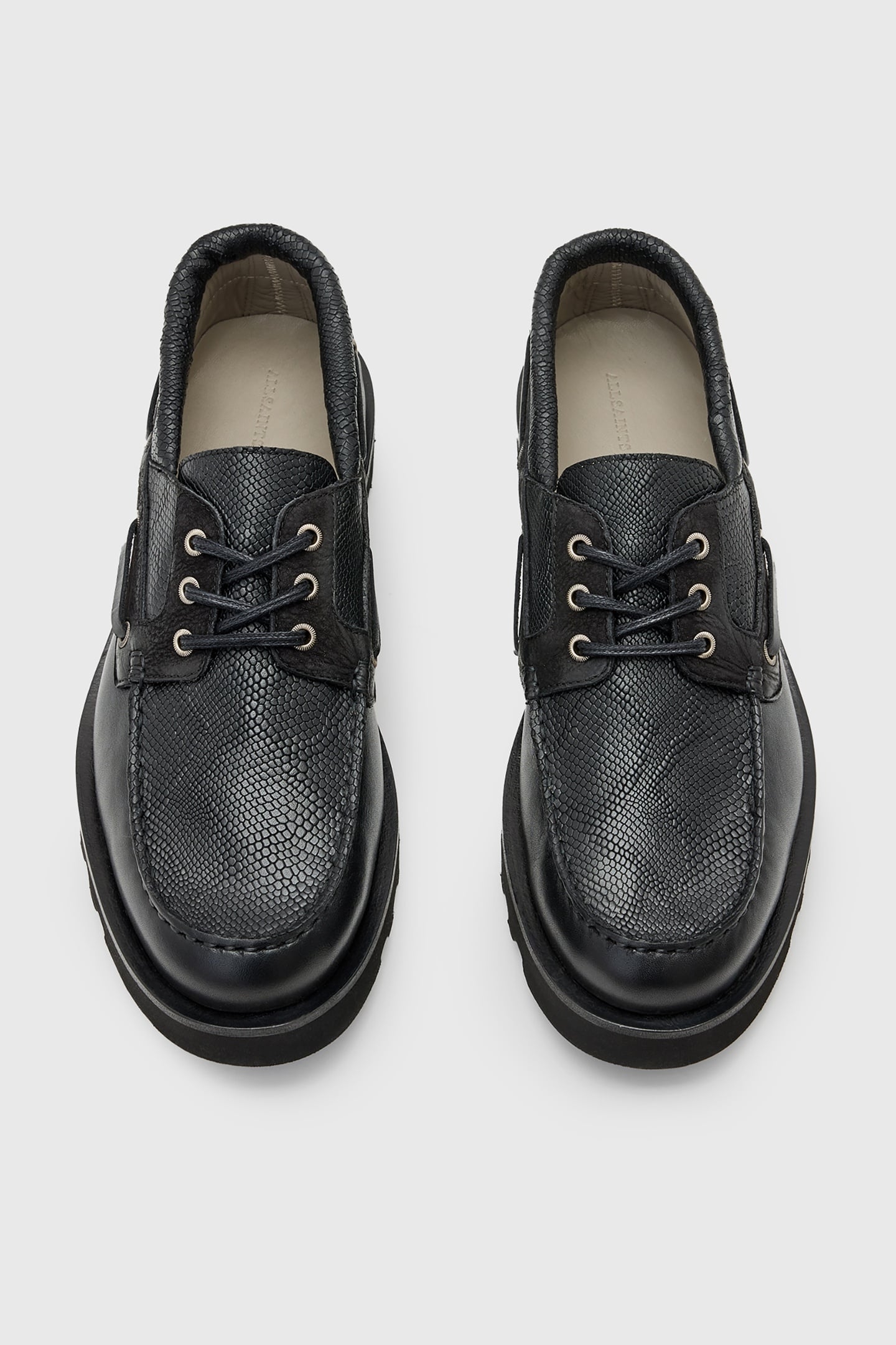 SKIFF SHOE BLACK 1
