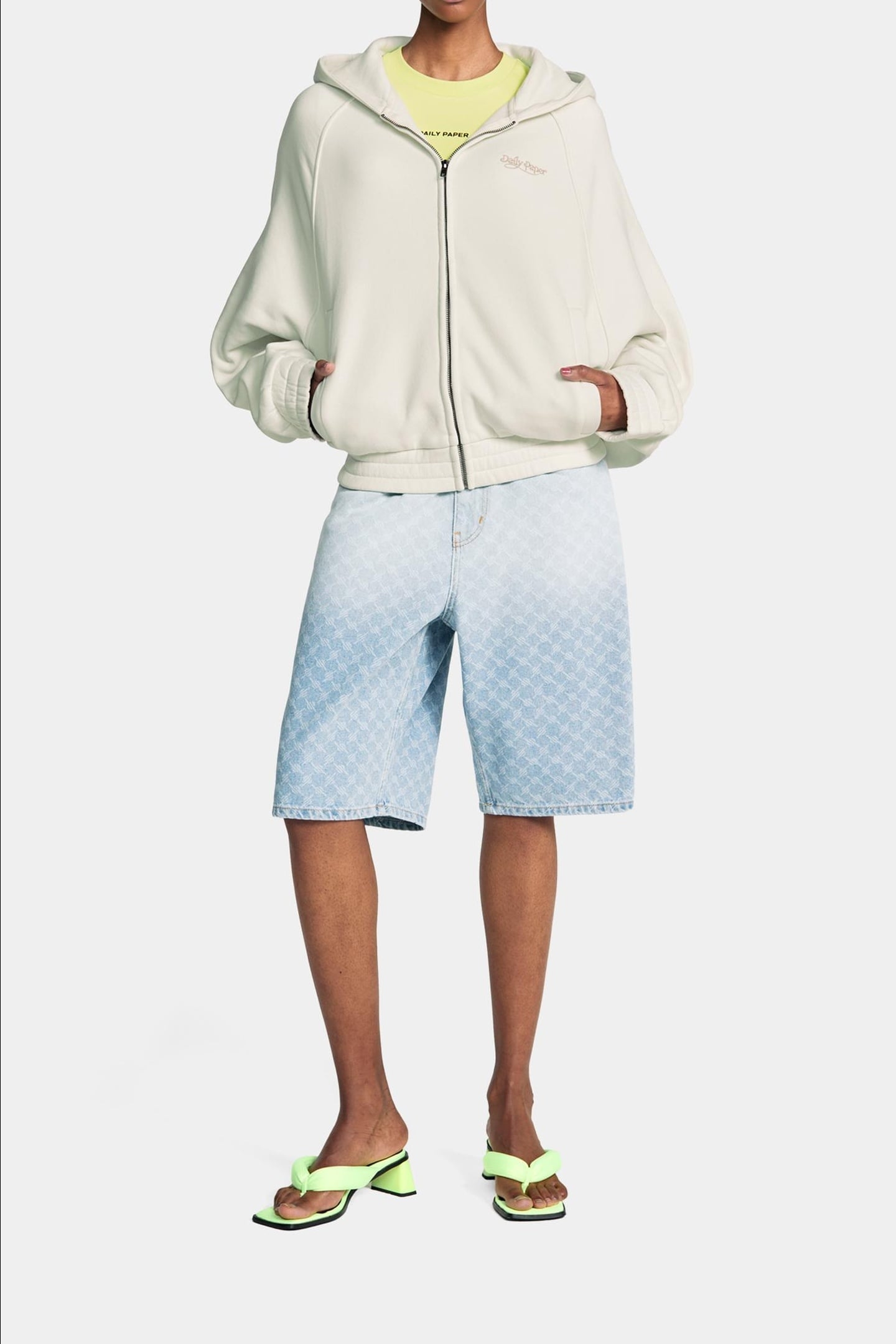 NJERI OVERSIZED ZIPPER HOODIE FROST WHITE 1