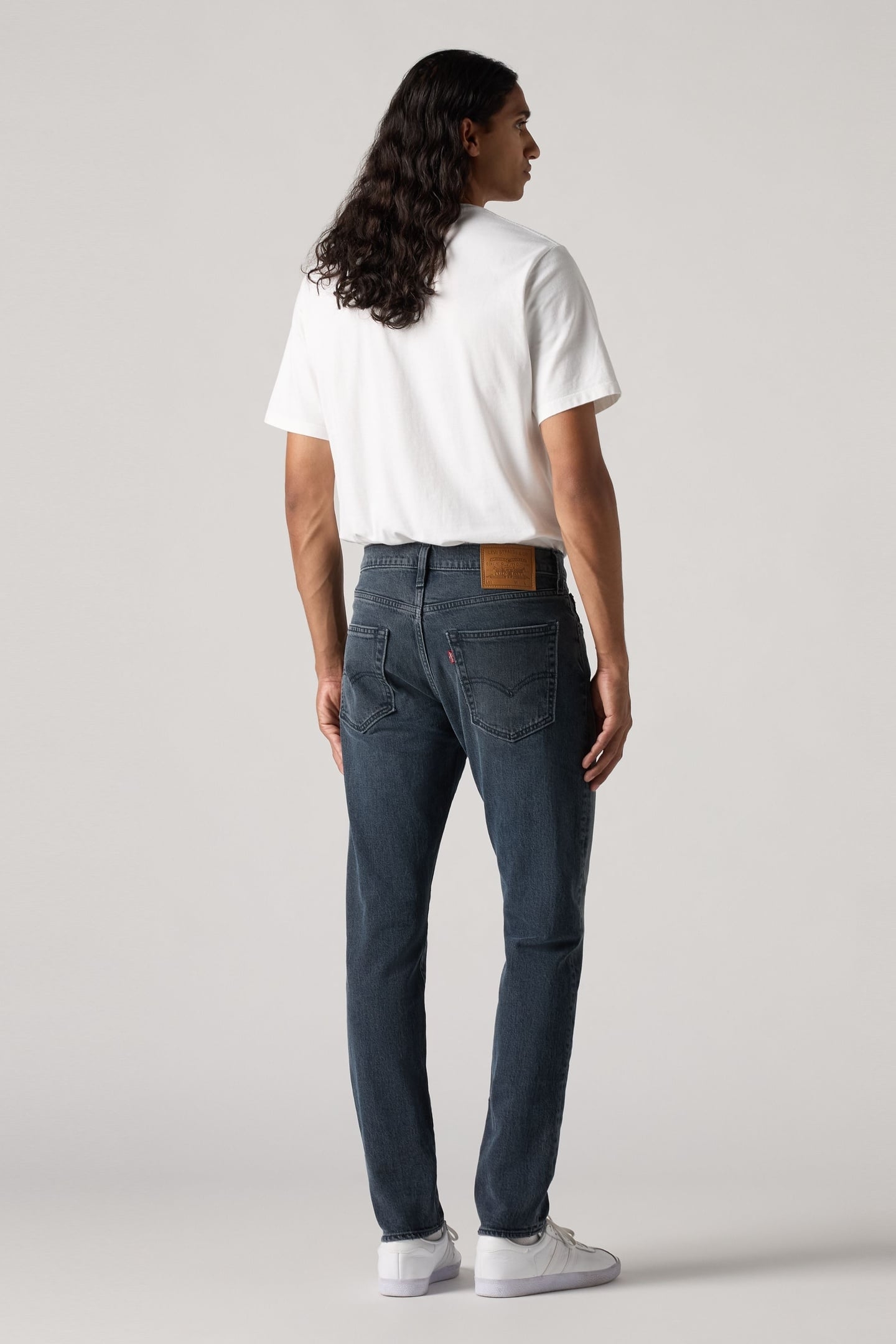 512™ SLIM TAPER JEANS BLUE 4