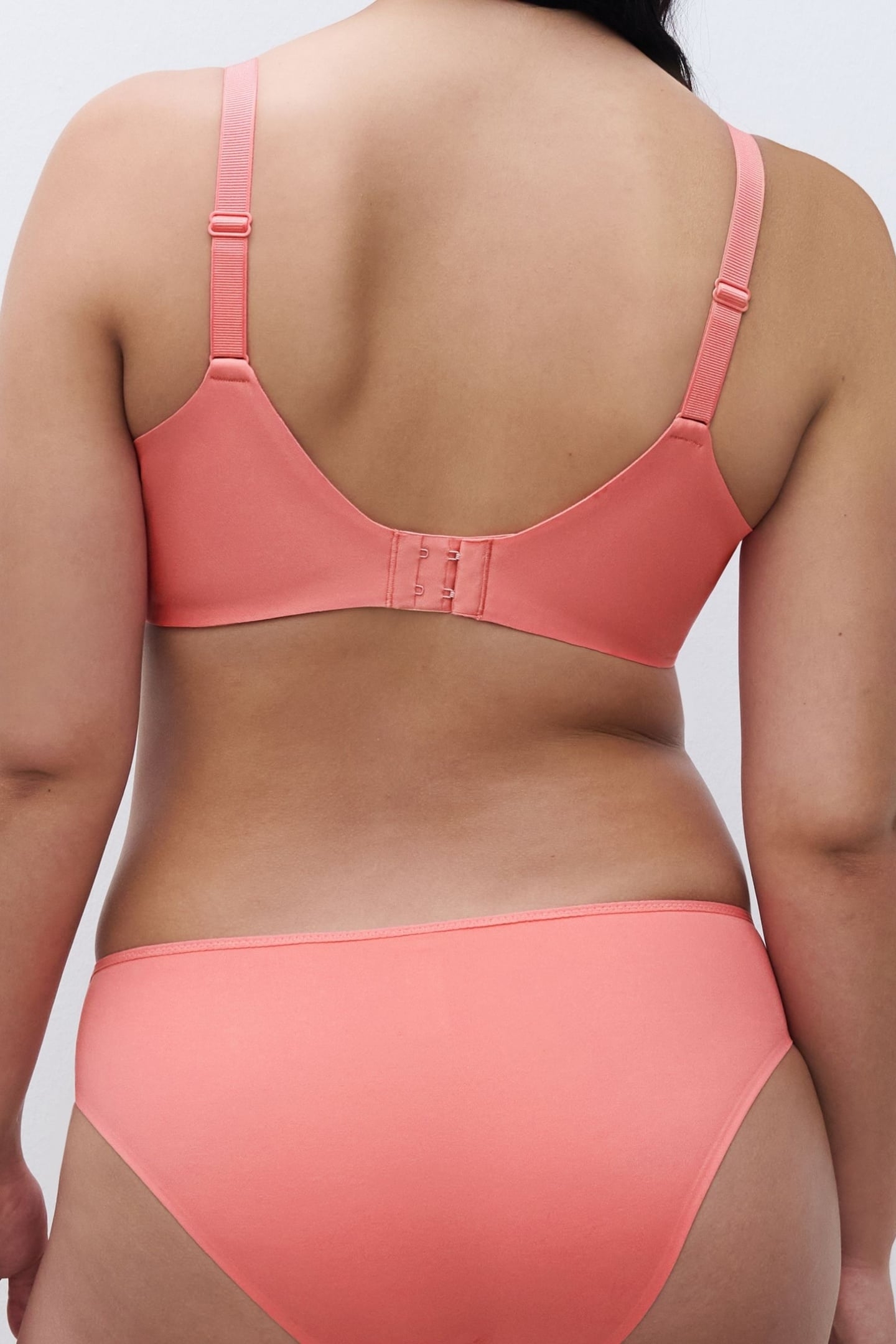 CO BRA TSHIRT VERY COVERING MEMORY CORAL 2