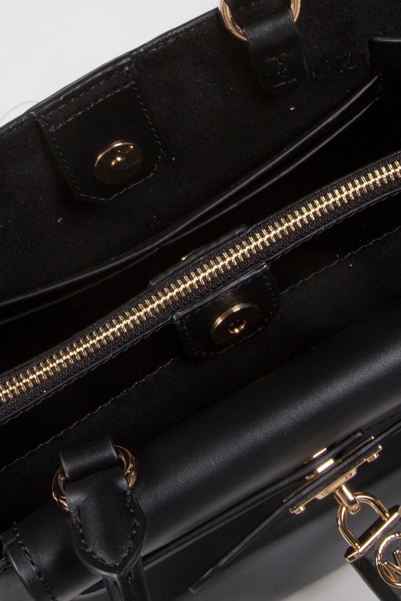 SMALL BELTED SATCHEL BLACK 5