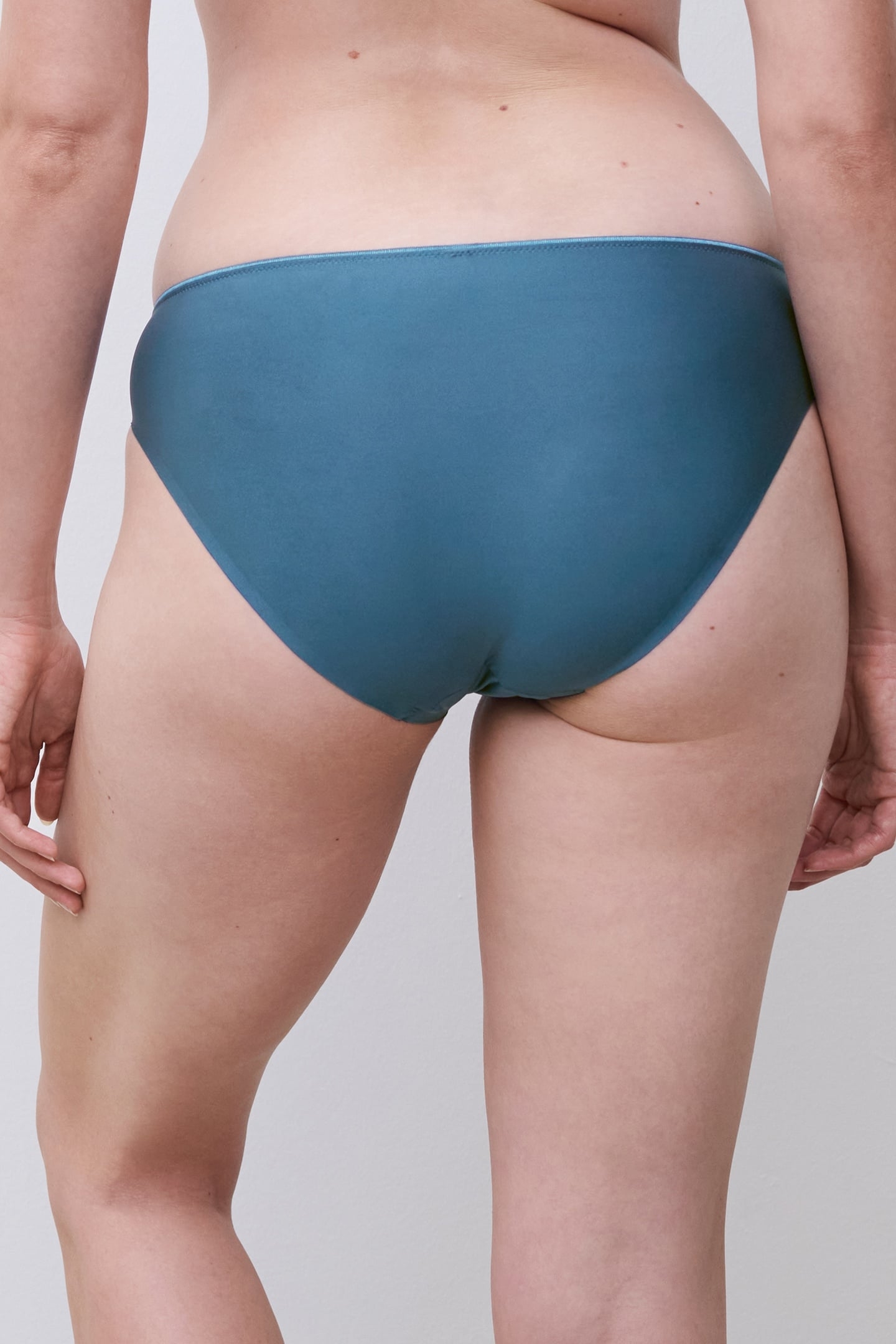 CO BO. BRIEF STD STD W. JEANS BLUE SHADES 2